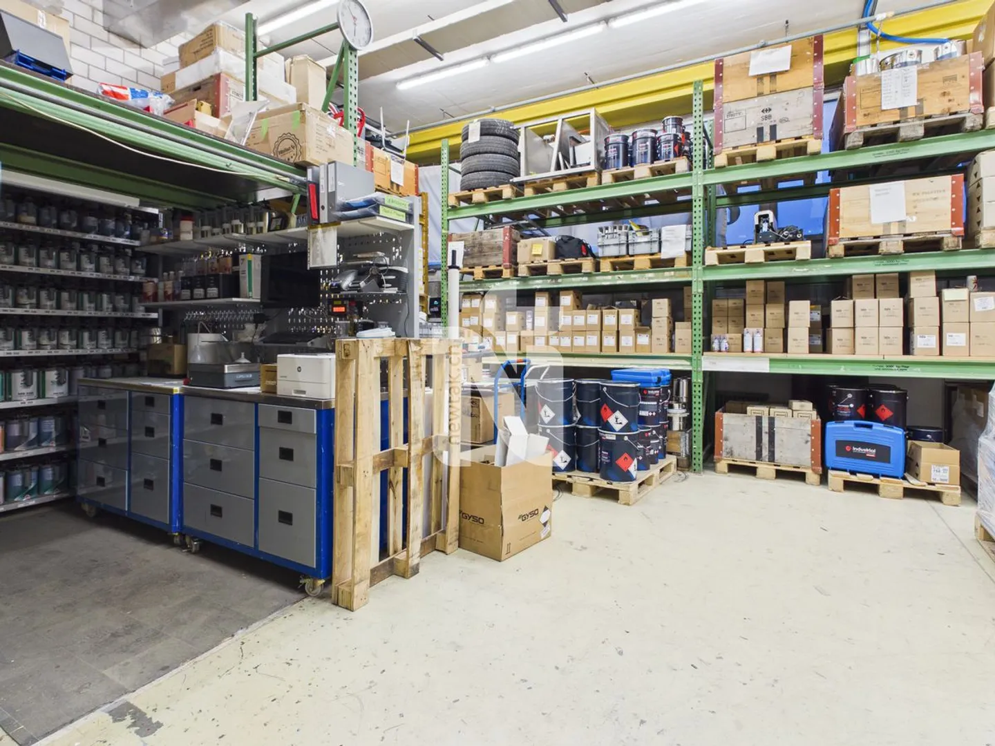 Vielseitige Lagerfläche 88 m² - Foto 2 von 3