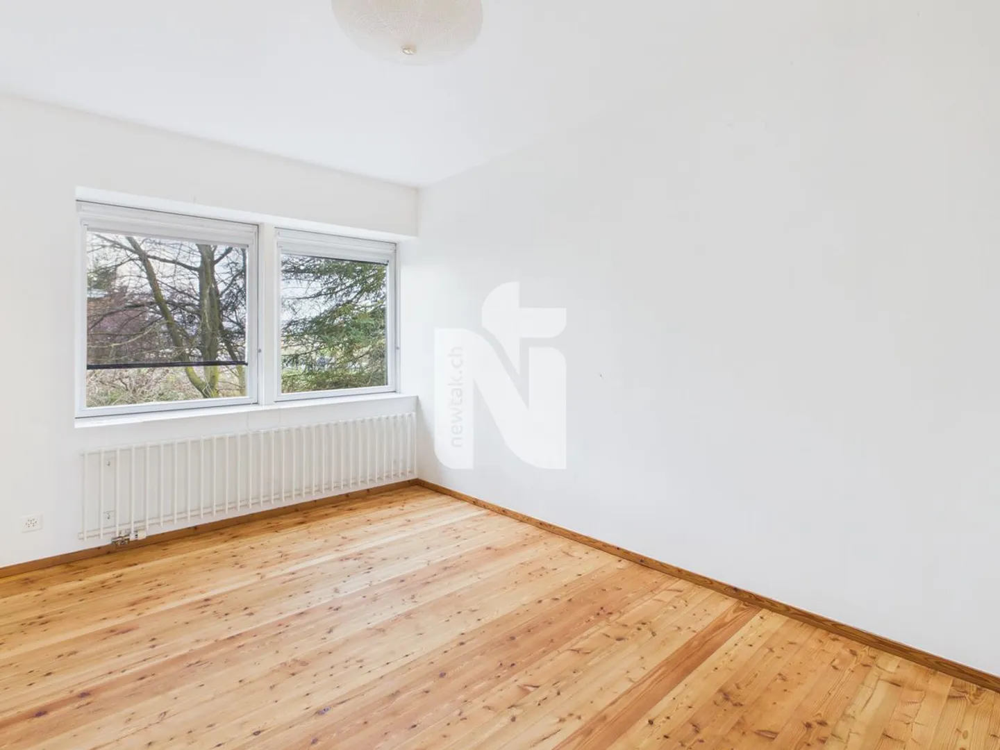 Tranquillo, adatto alle famiglie, moderno con giardino e design unico - Foto 12 di 13