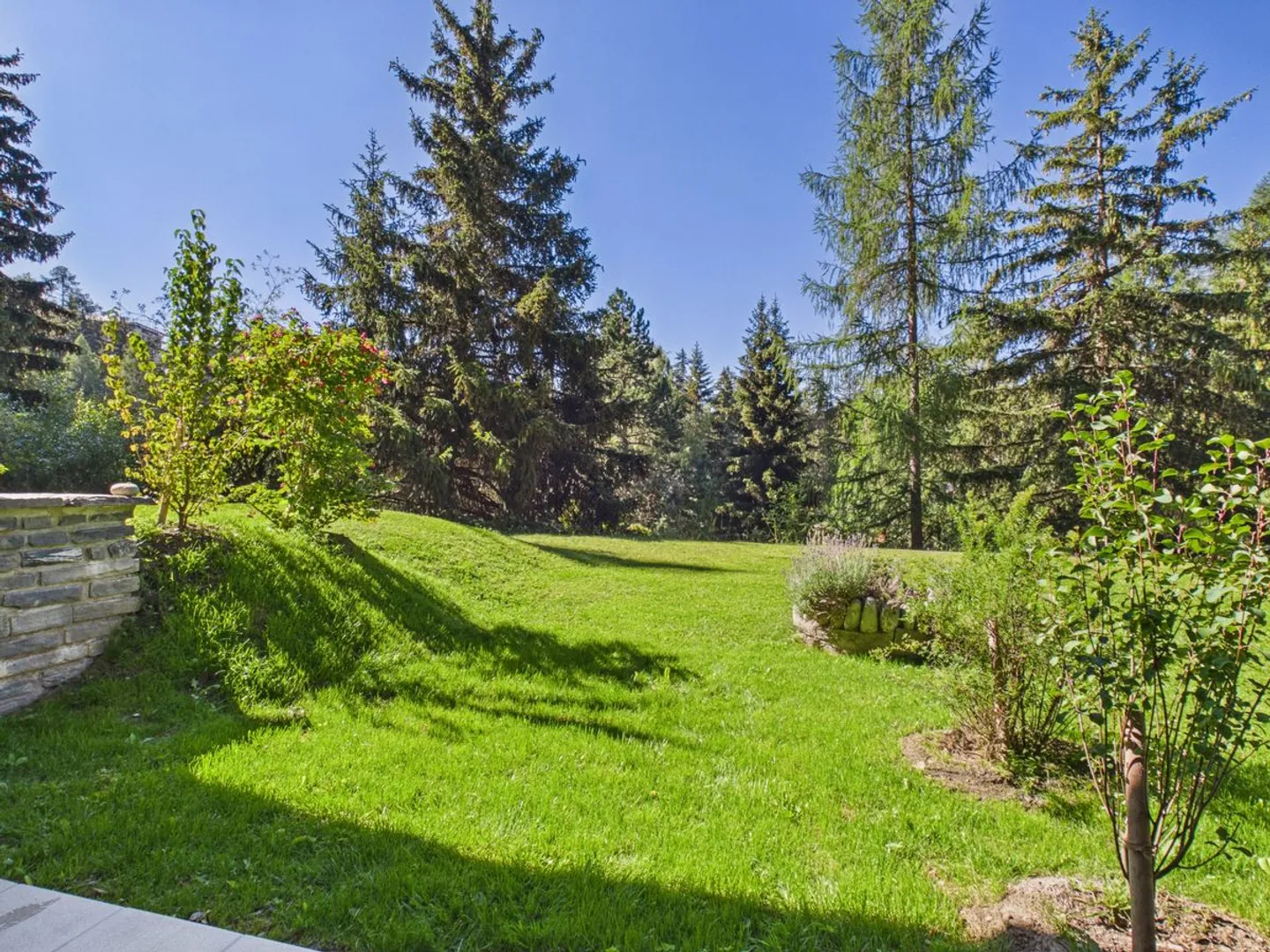 Studio, terrasse au calme - Crans-Montana - Foto 1 di 9