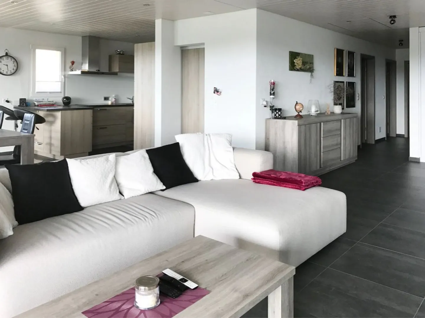 Villa Élégante avec Terrasse Spacieuse - Photo 3 sur 11