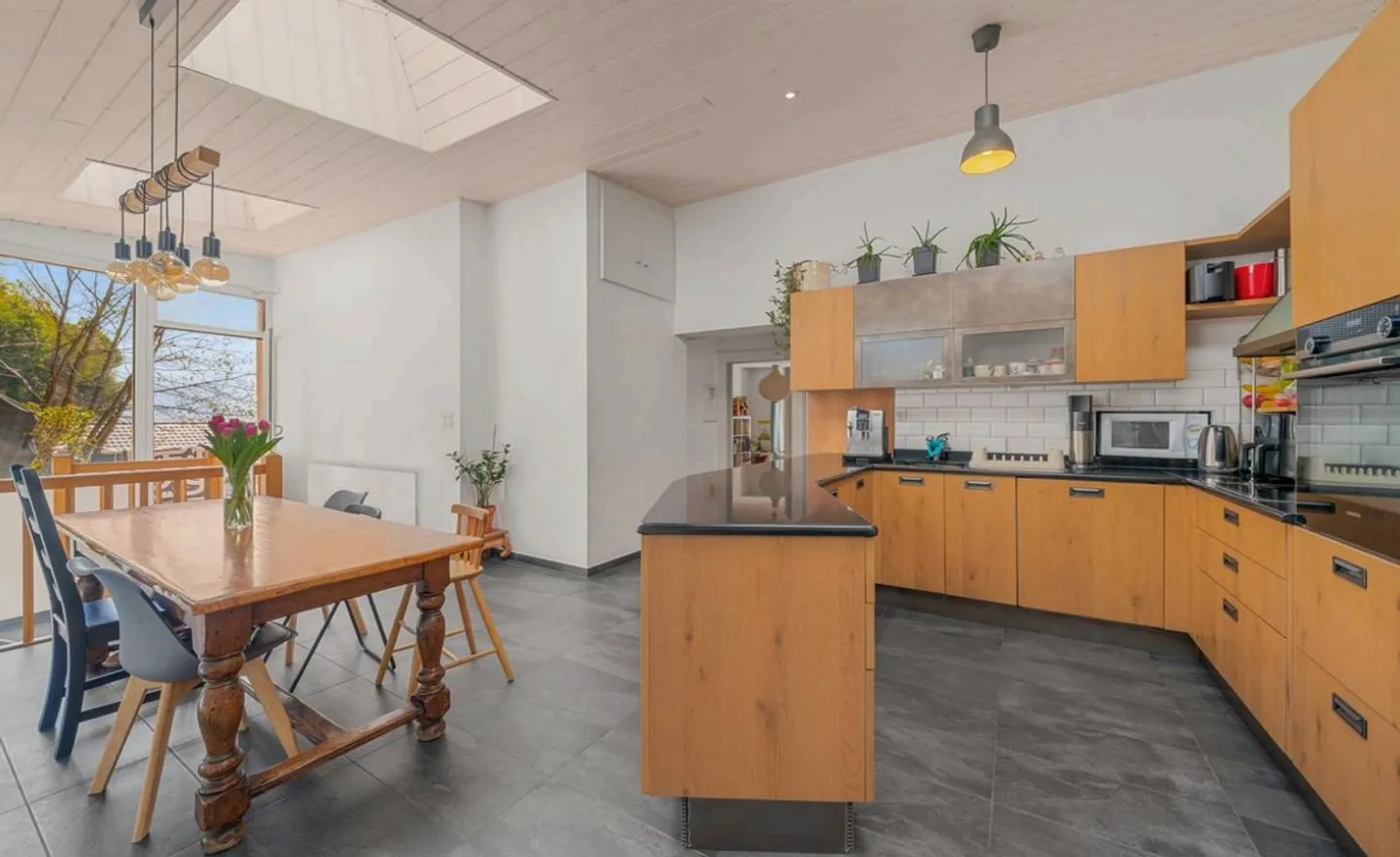 Haus mit unabhängiger Wohnung - Bevorzugte Lage in Veytaux - Foto 6 von 13
