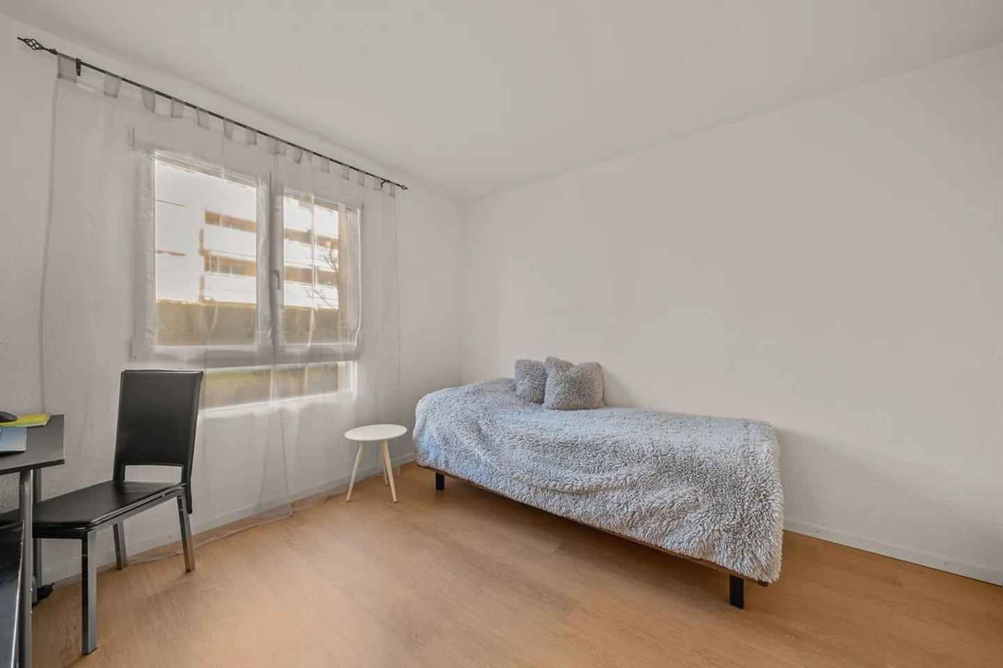 Bella opportunità per questo appartamento di 4,5 locali al piano terra con giardino, in vendita a Friburgo - Foto 9 di 13