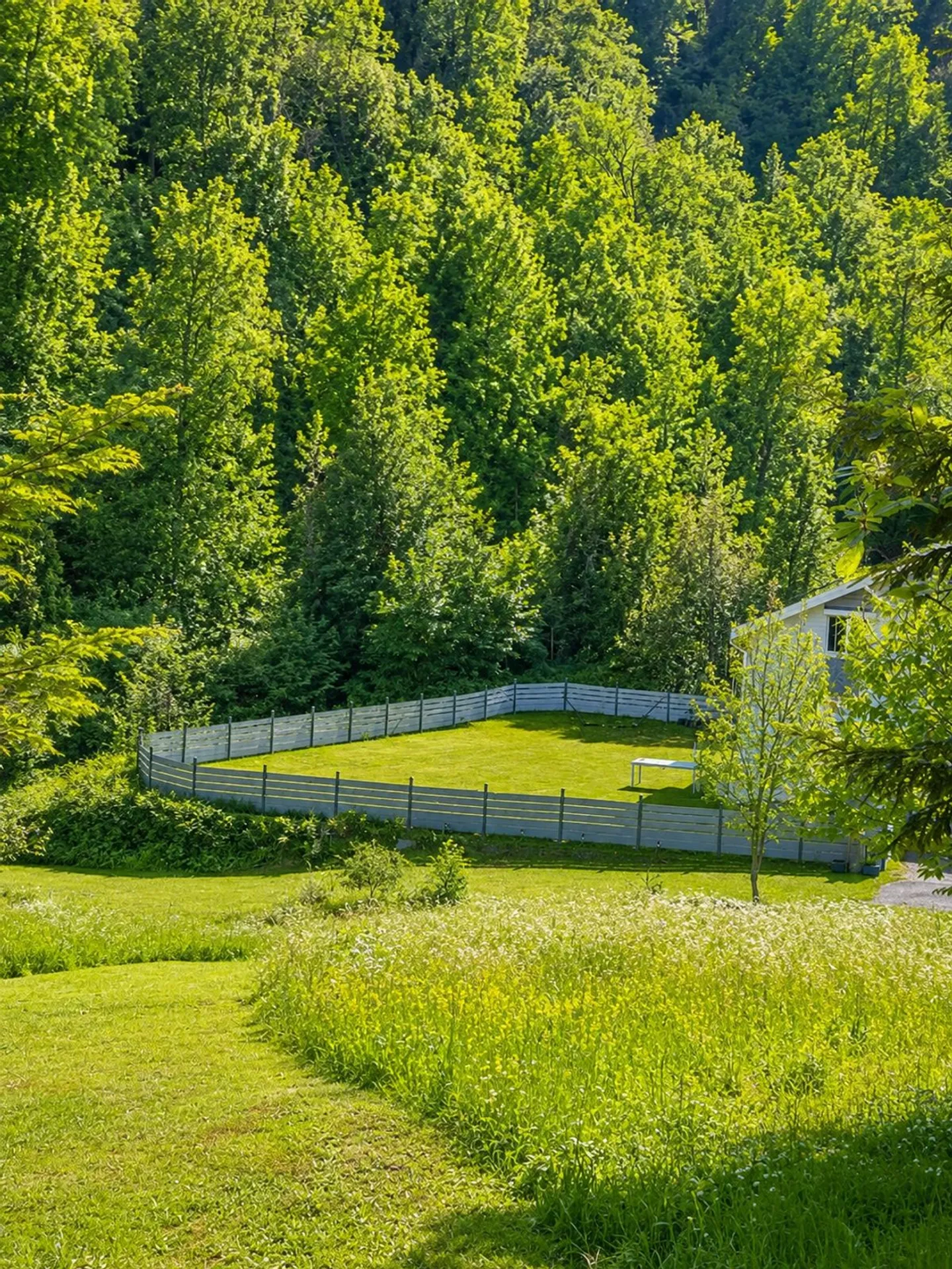 Maison Jumelée Spacieuse - Photo 3 sur 3