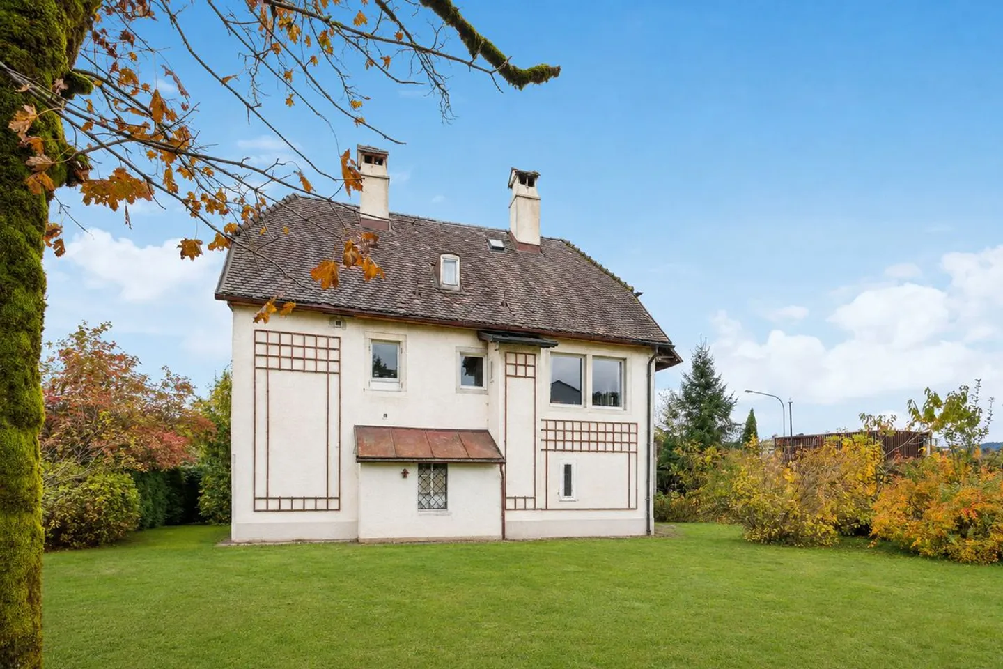 Ein charaktervolles Haus mit großzügigen Volumen, bereit, eine neue Geschichte zu schreiben - Foto 9 von 12