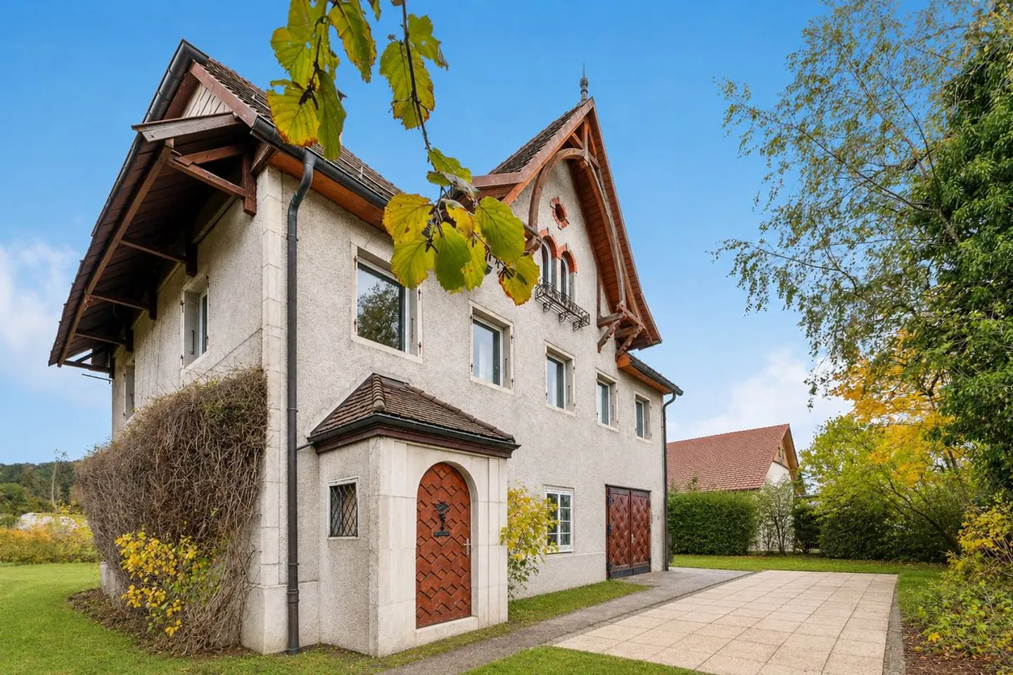 Ein charaktervolles Haus mit großzügigen Volumen, bereit, eine neue Geschichte zu schreiben - Foto 10 von 12