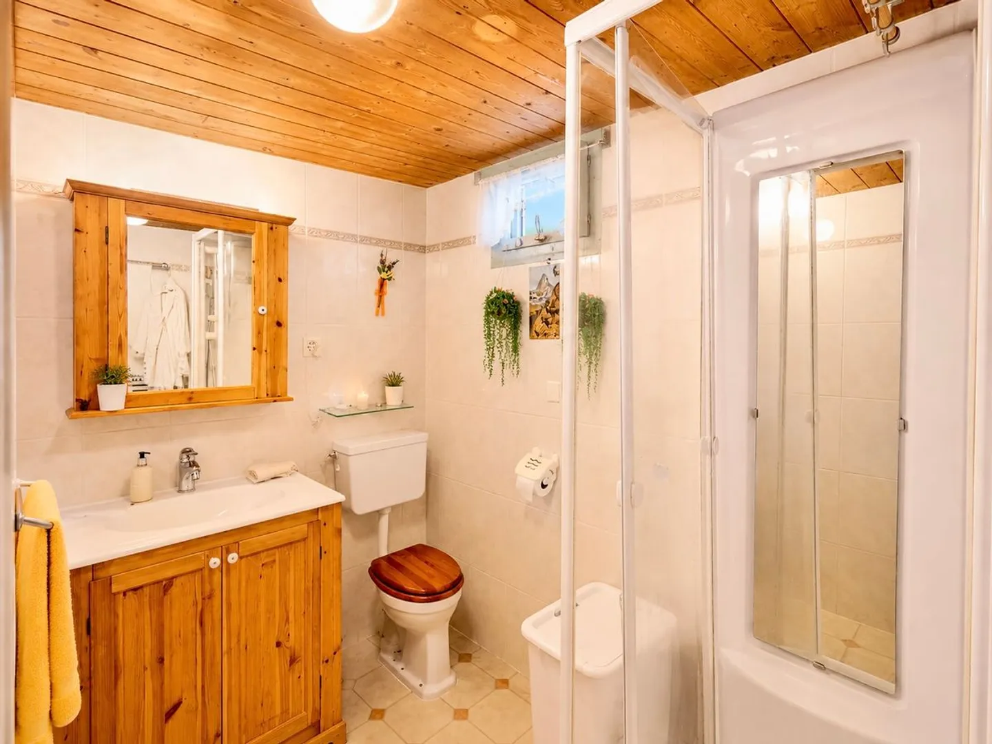 SCHÖNE WOHNUNG MIT AUSSICHT IN RAVOIRE - Foto 8 von 8