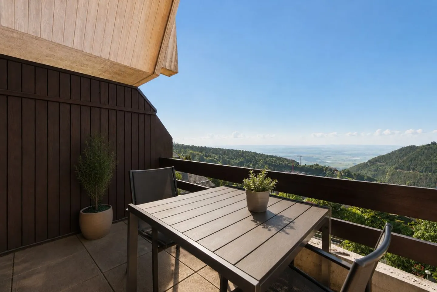 Duplex mit freiem Blick in Sainte Croix - Foto 2 von 7
