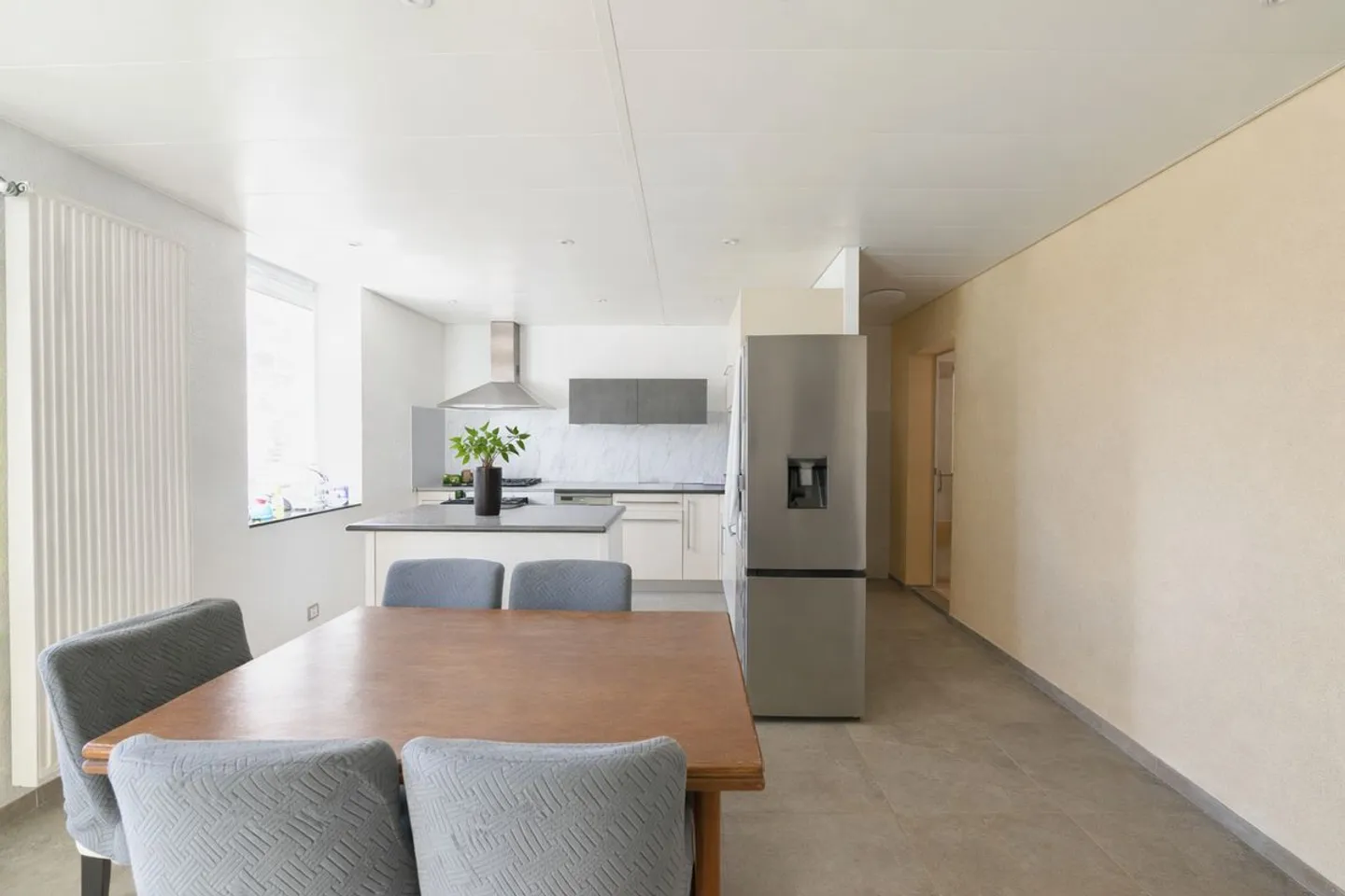 Casa familiare con possibilità di studio indipendente - Foto 6 di 12