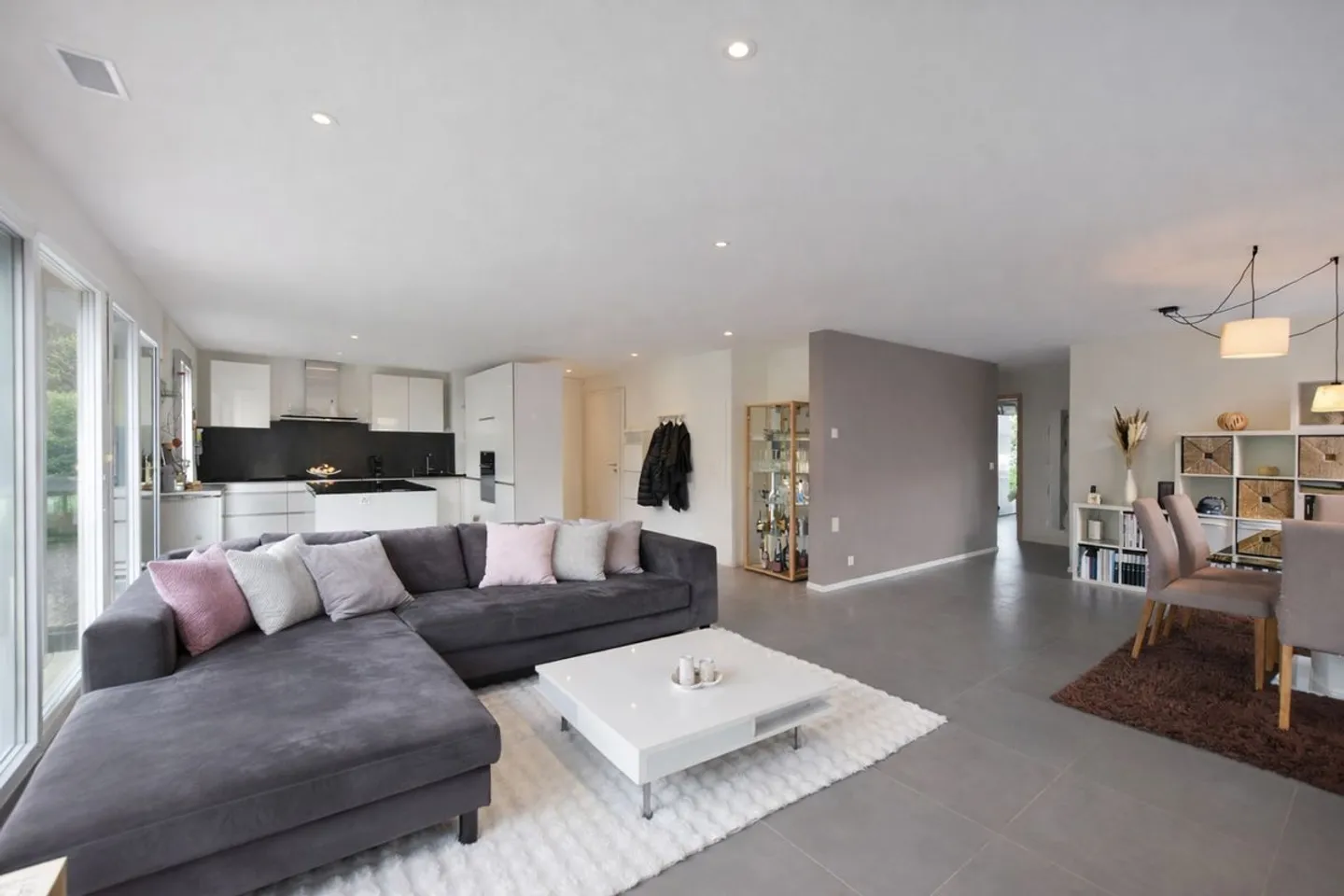 Your future home: 4.5 rooms with terrace in Rochefort - Photo 3 of 11