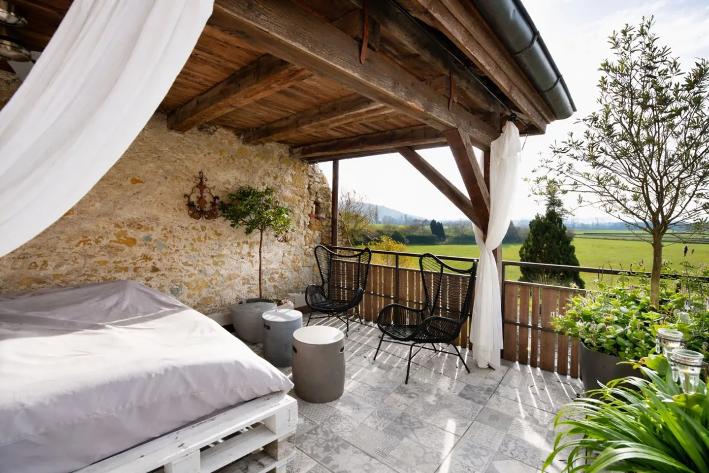 Charaktervolles Dorfhaus im Herzen von Landeron - Foto 12 von 13