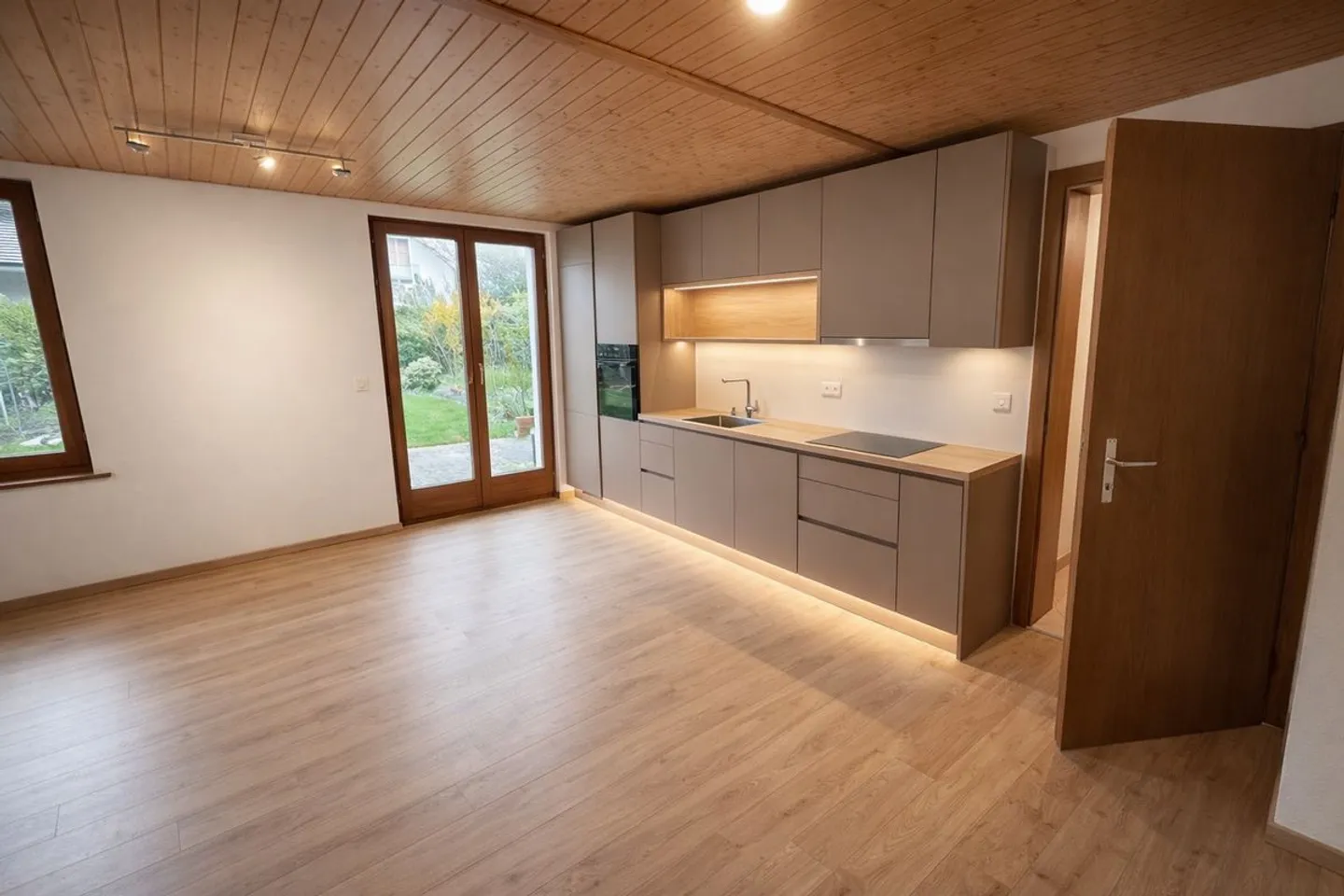 Renovated 4-room apartment in Villarzel - calm and countryside - Photo 1 of 5