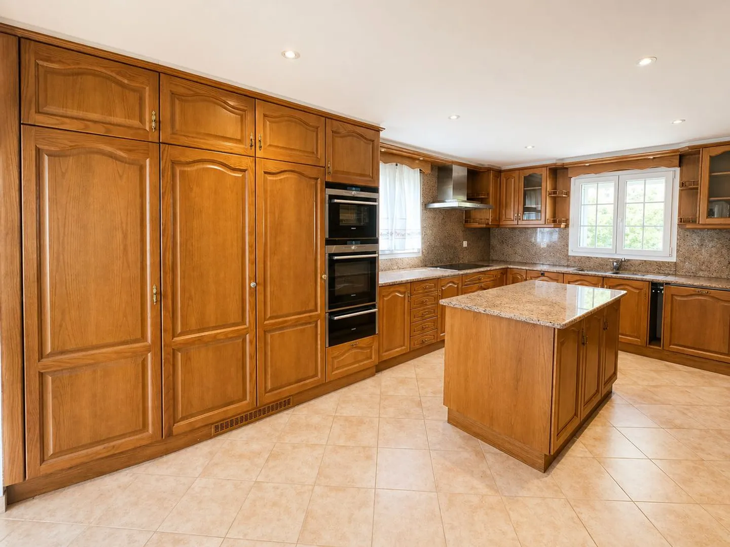 Villa Familiale Exclusive - Photo 4 sur 13