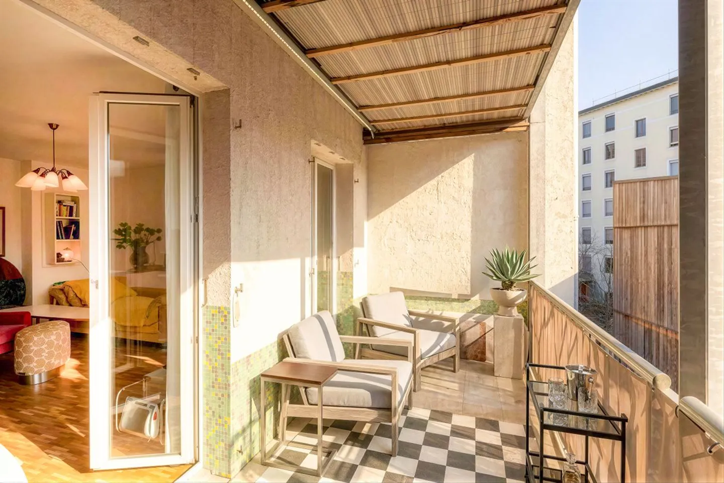 Magnificent 4-room apartment in the city center! - Photo 1 of 4