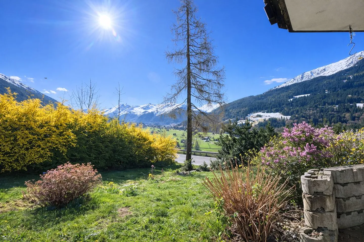 Appartamento Incantevole con Vista Montagna - Foto 1 di 10