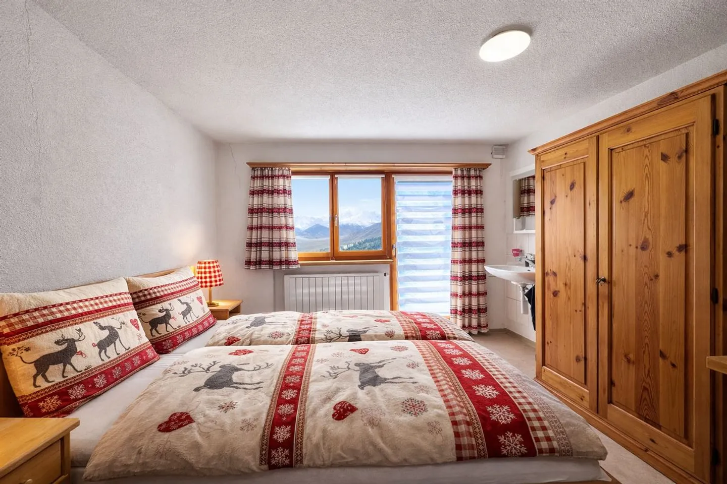 Appartamento Incantevole con Vista Montagna - Foto 7 di 10