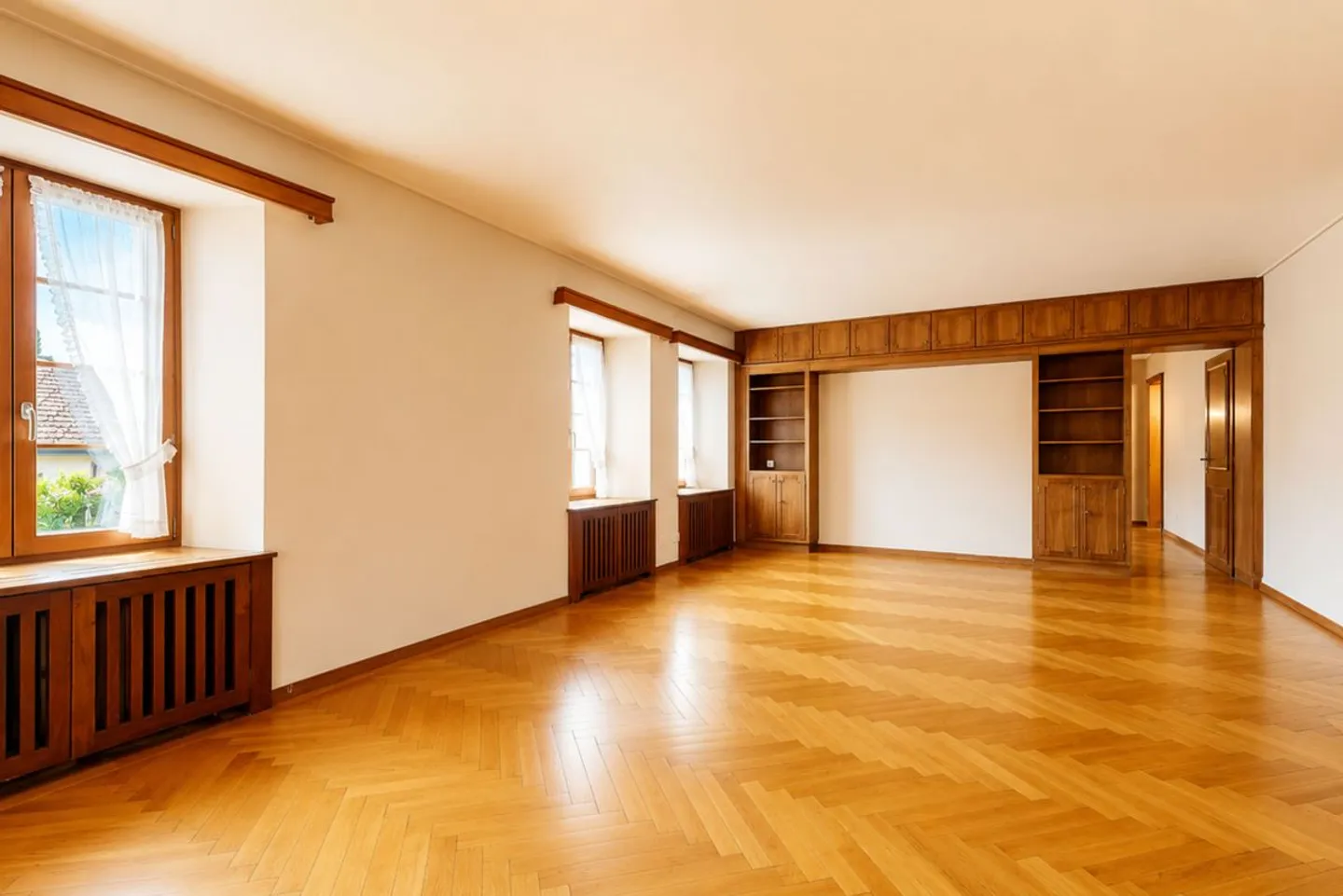 Authentic character apartment in the heart of Sainte-Croix - Photo 1 of 11