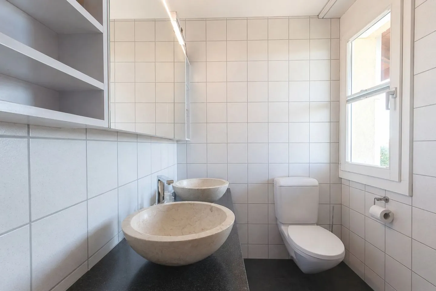 Charming 5.5 Room Family House - Close to the City - In the Green, Quiet and Sunny - Photo 7 of 13