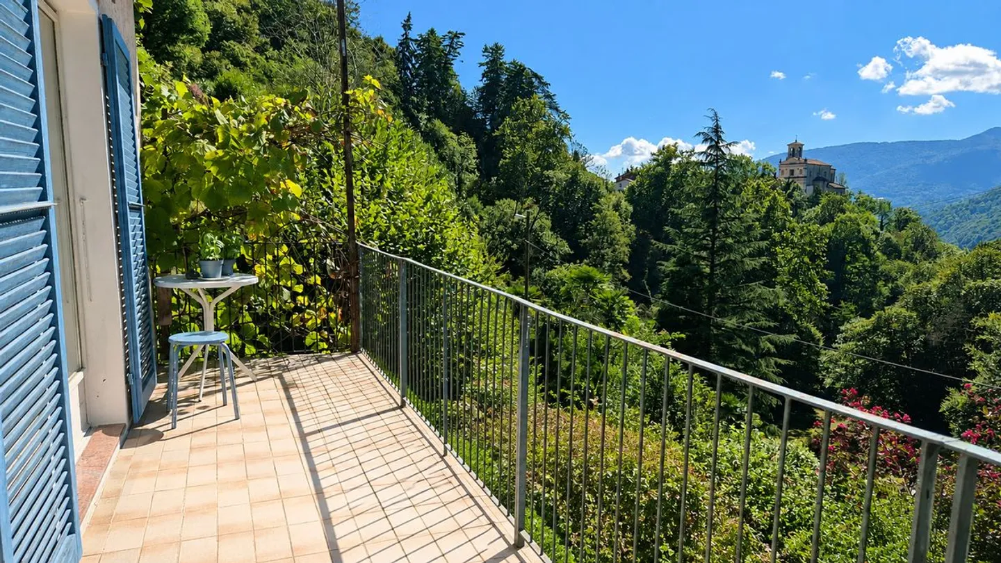 Ticino Charm with a View - Rustic House in a Sunny Panoramic Location - Photo 5 of 13