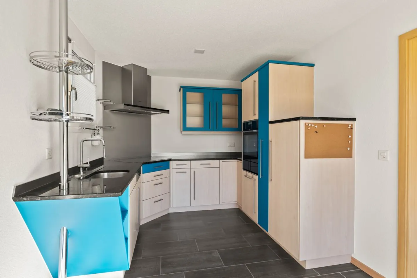 Charming Single-Family Home in Idyllic Location - Combining Peace, View, and Quality of Living - Photo 5 of 13