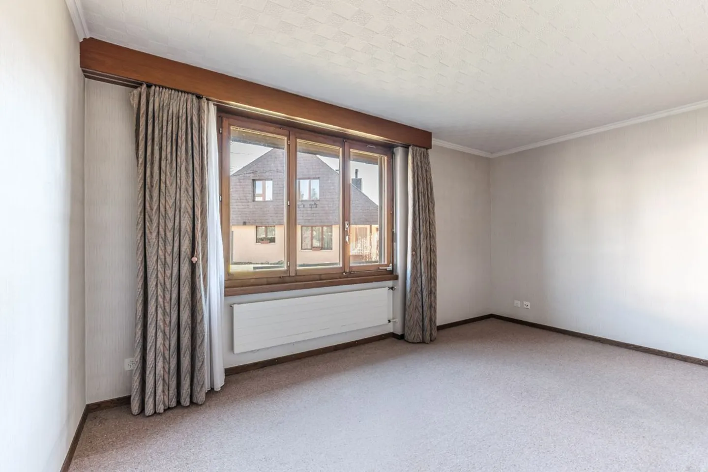 Maison spacieuse à Illnau avec de la place pour des idées personnelles - Photo 6 sur 13