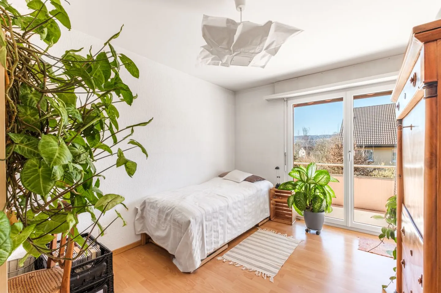 Propriété familiale bien entretenue avec jardin ensoleillé dans un emplacement calme à Uster - Photo 11 sur 13