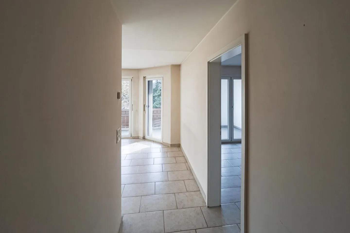 Avantageux fiscalement, proche de la nature et très central - Photo 4 sur 11