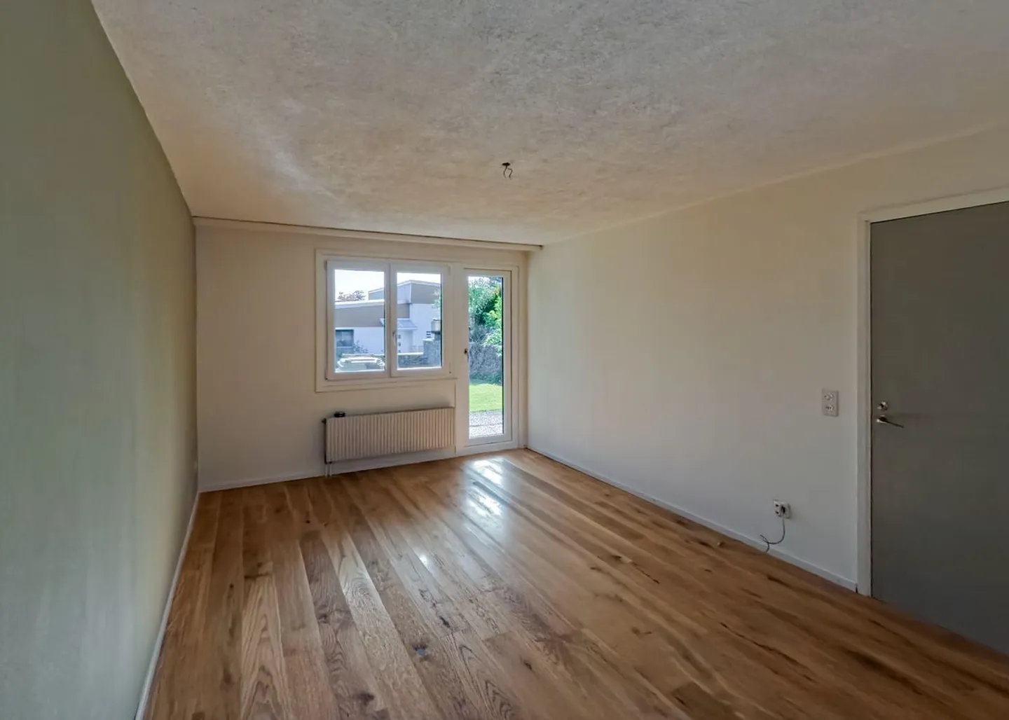 Charmante maison individuelle avec grand jardin et beaucoup de potentiel - Photo 5 sur 7