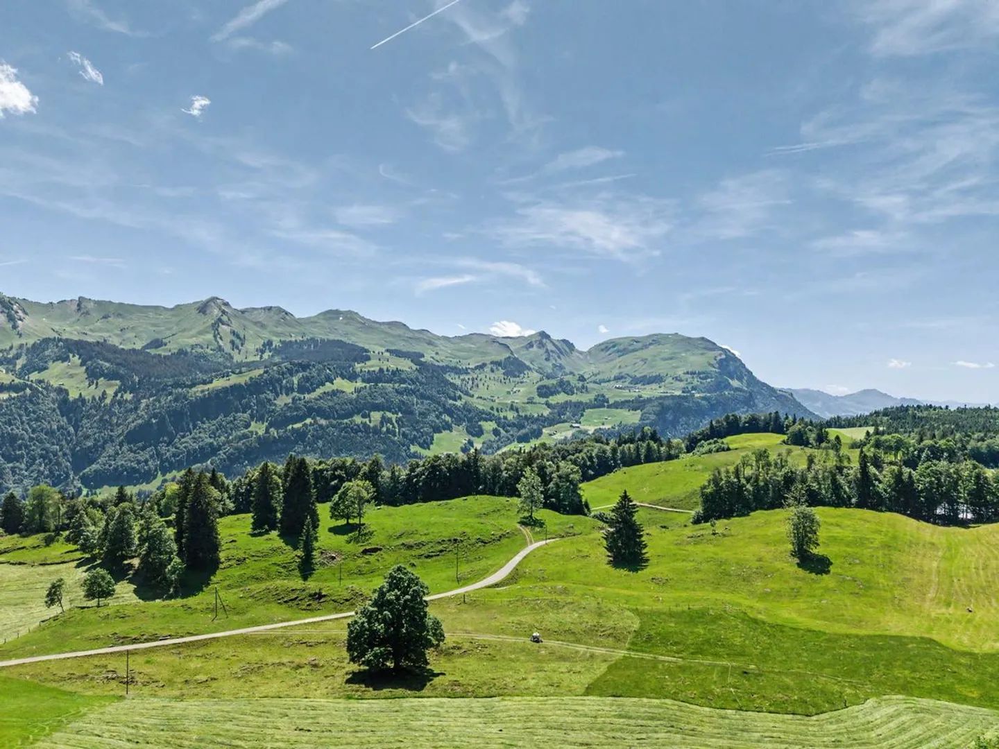 Modern 2.5-room apartment with panoramic view in Illgau (St. Karl) - Photo 4 of 13