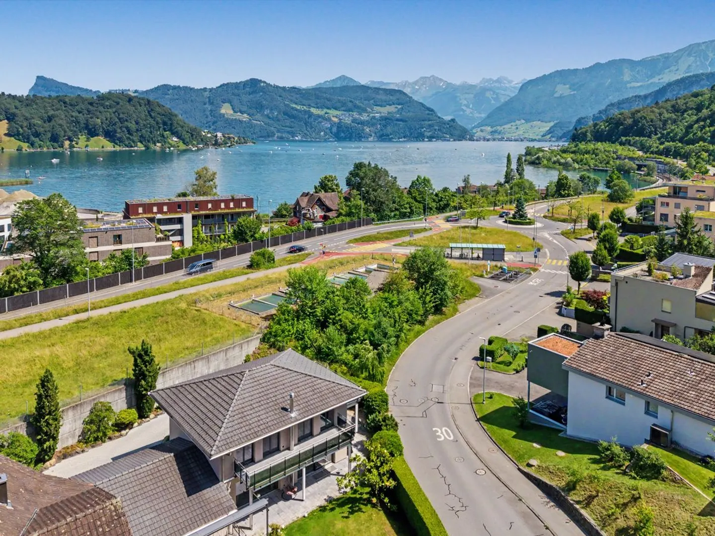 Maison individuelle exclusive de rêve près du lac - Photo 7 sur 13