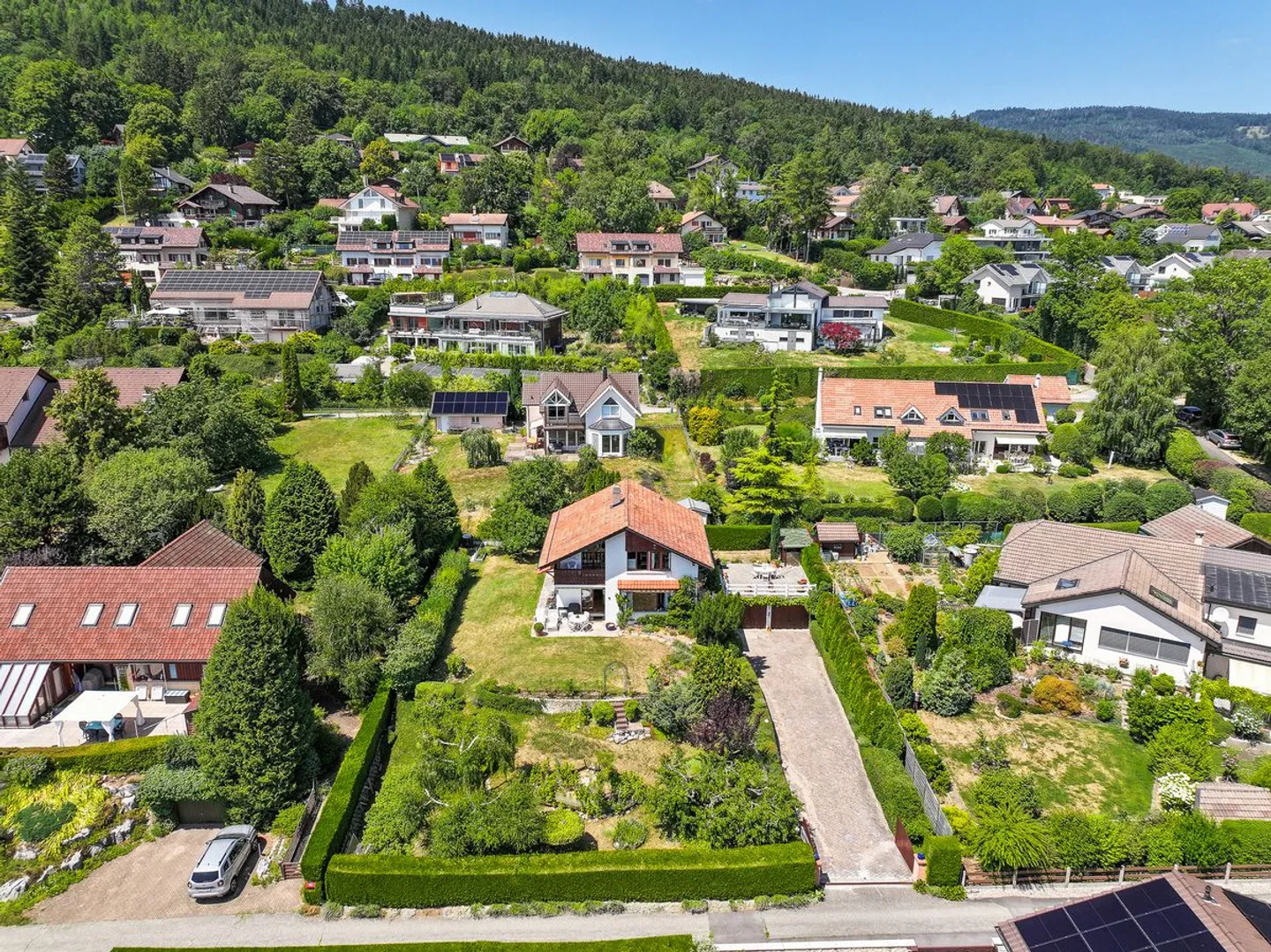 Jolie maison avec vue à Arzier! - Photo 3 sur 13