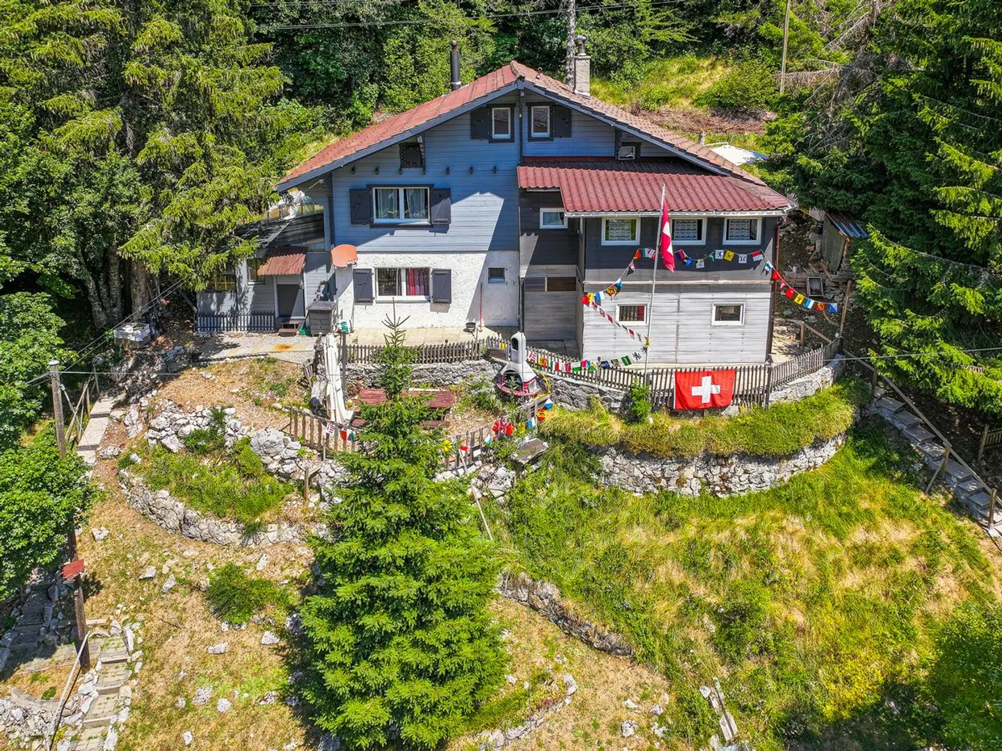 Chalet in Saint-Cergue - Großes Renovierungspotenzial! - Foto 7 von 13
