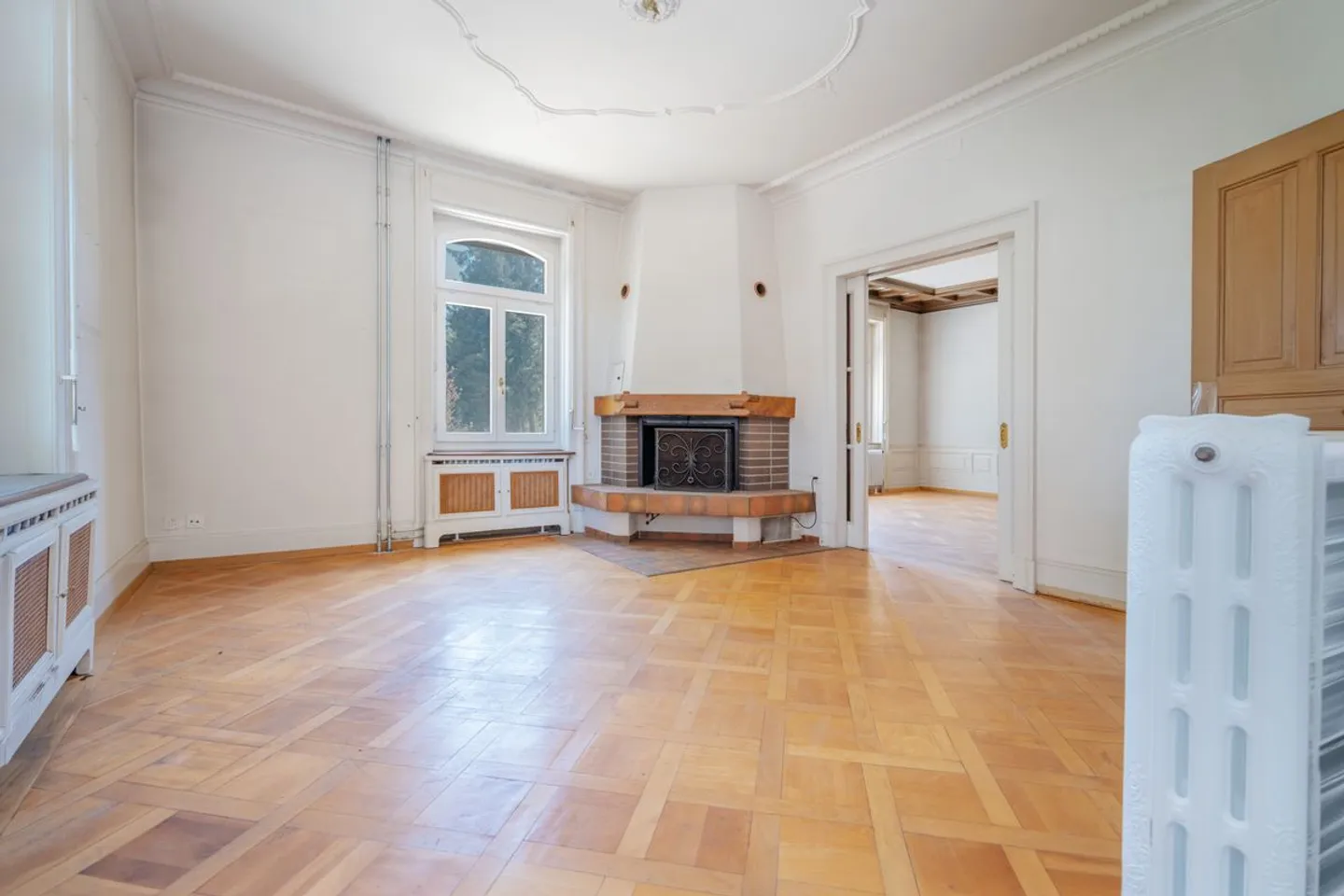 Villa Dreifuss - Where History Writes a New Chapter - Photo 6 of 13