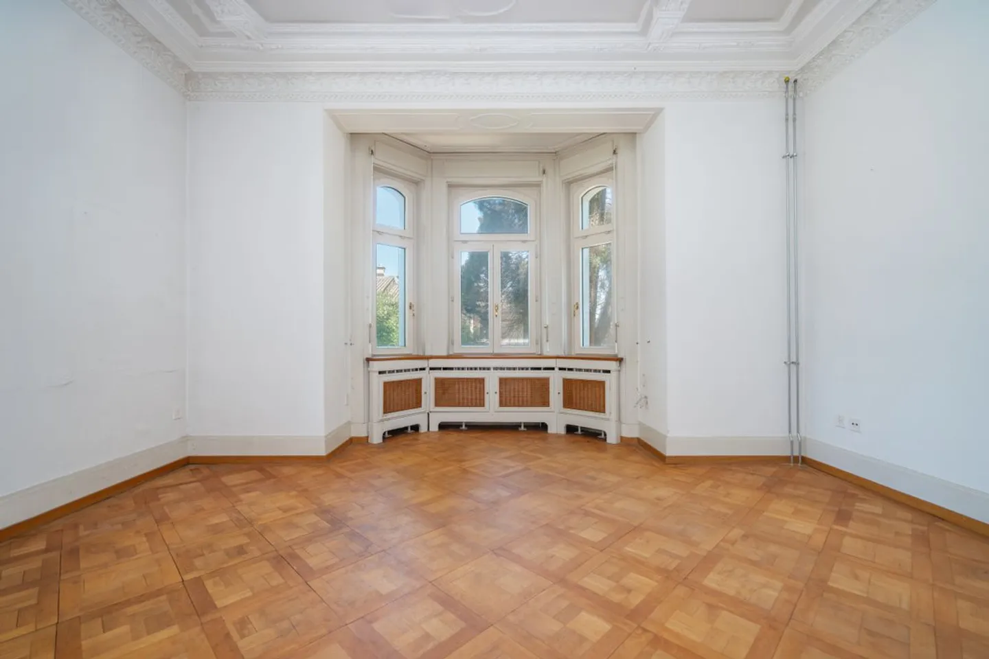 Villa Dreifuss - Where History Writes a New Chapter - Photo 7 of 13