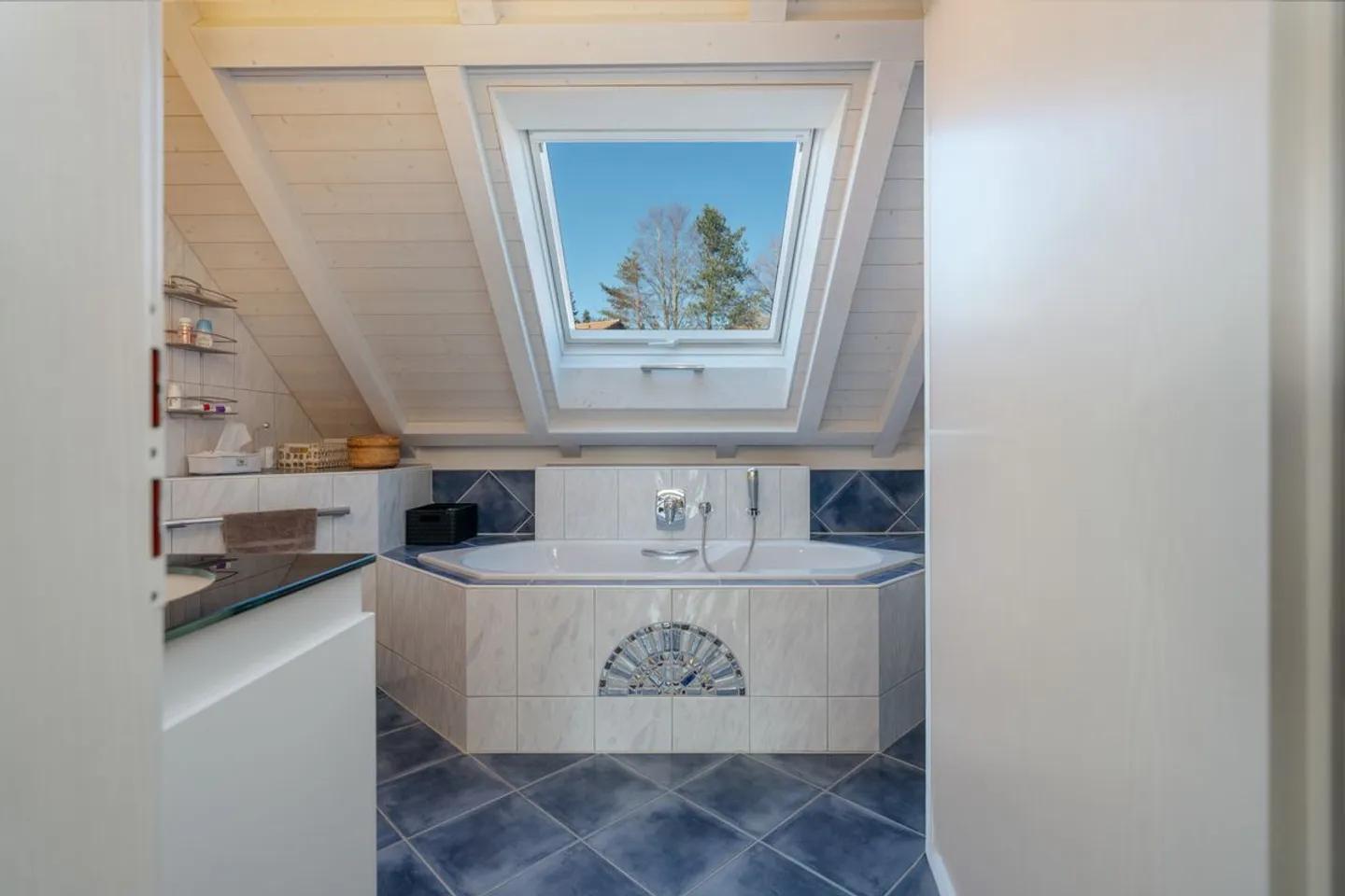 Exclusive 6½-room single-family house in the best residential area in Wohlen - Photo 13 of 13