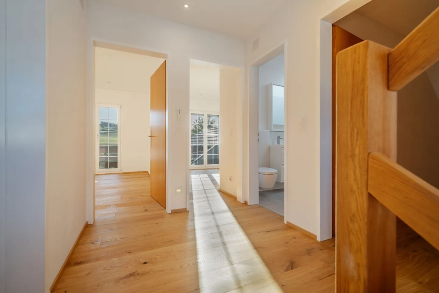 Detached 6½-room single-family house with winter garden and plenty of outdoor space - Photo 9 of 13
