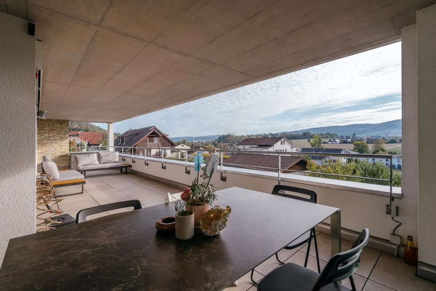 Wohnen auf zwei Ebenen - Moderne 4½-Zimmer Maisonette mit grosszügiger Terrasse - Photo 10 of 13
