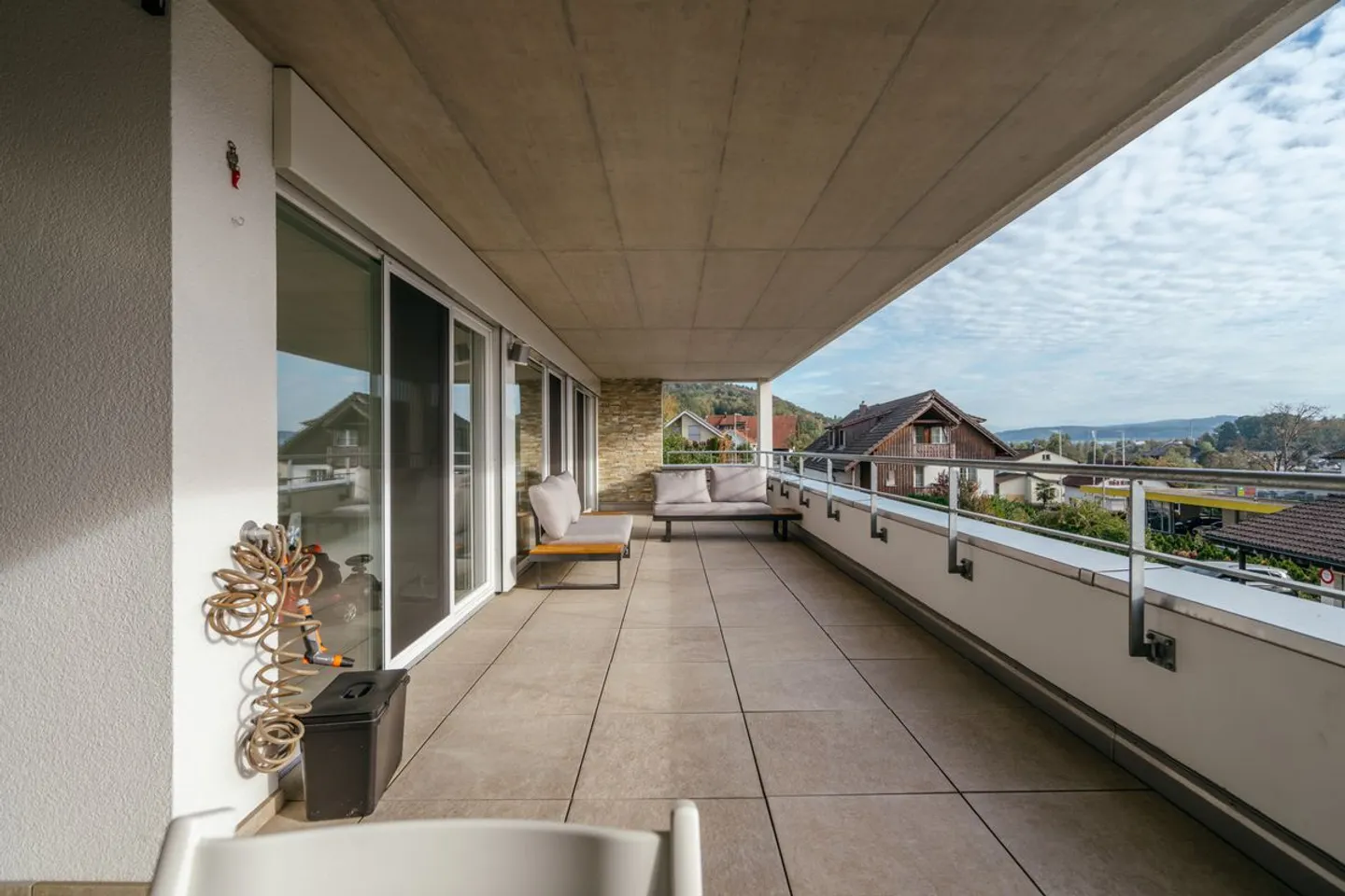 Wohnen auf zwei Ebenen - Moderne 4½-Zimmer Maisonette mit grosszügiger Terrasse - Photo 11 of 13