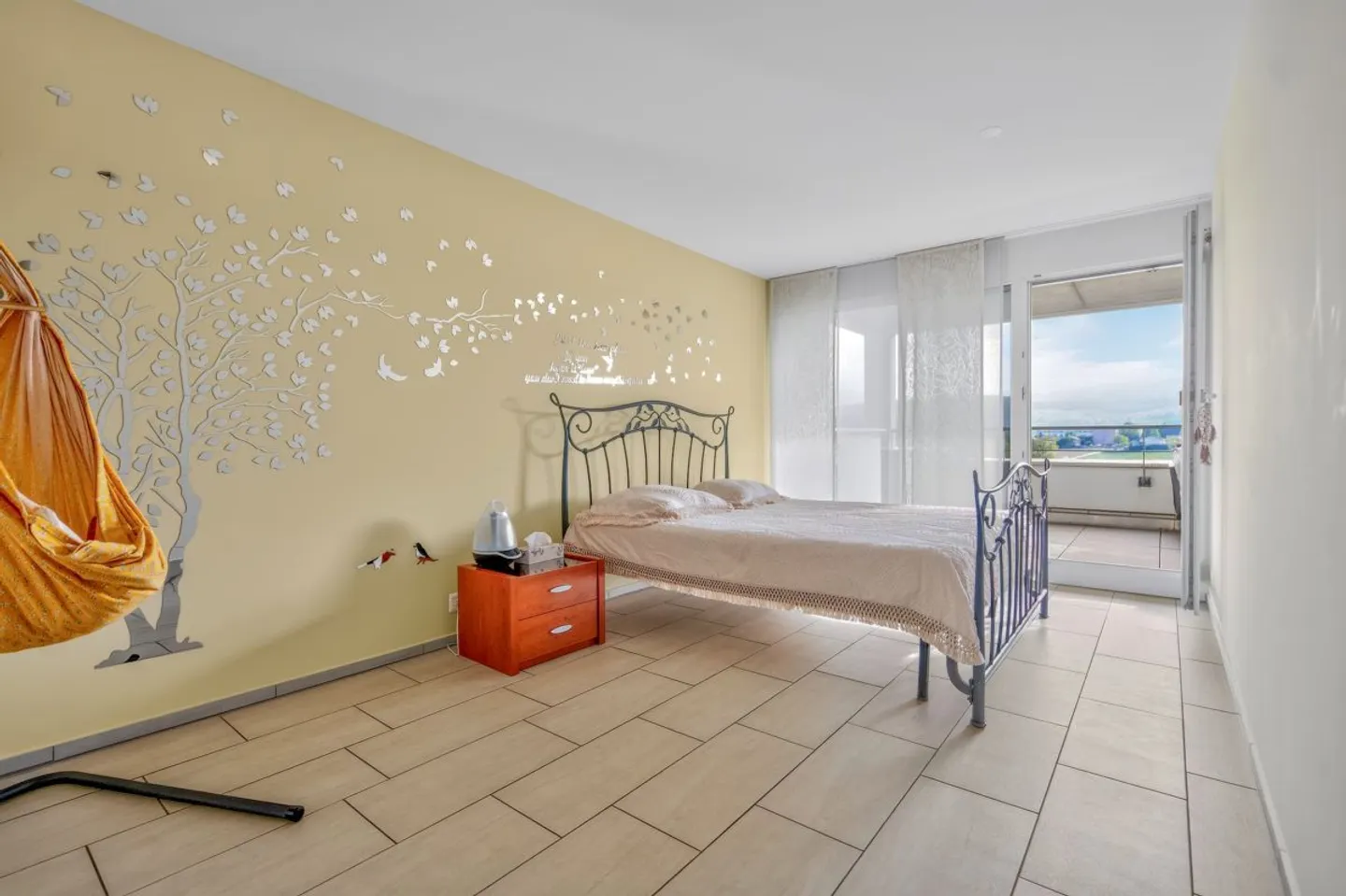 Wohnen auf zwei Ebenen - Moderne 4½-Zimmer Maisonette mit grosszügiger Terrasse - Photo 12 of 13