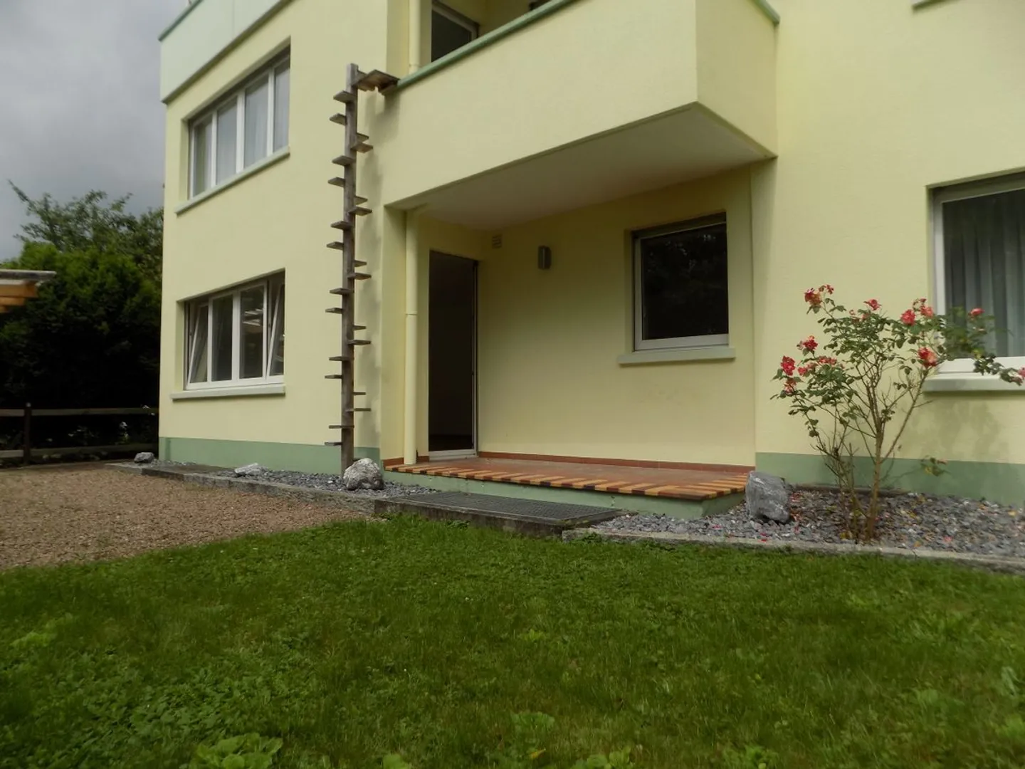 Recentemente ristrutturato in una posizione tranquilla - Foto 7 di 8