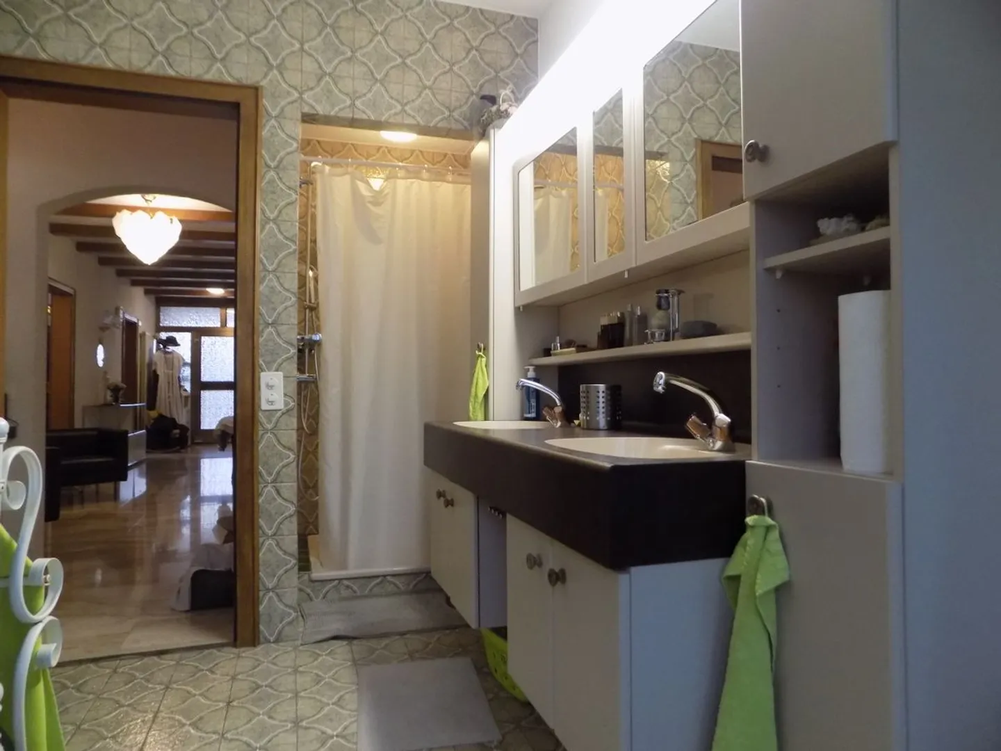 Casa unifamiliare indipendente con molto spazio - Foto 8 di 8