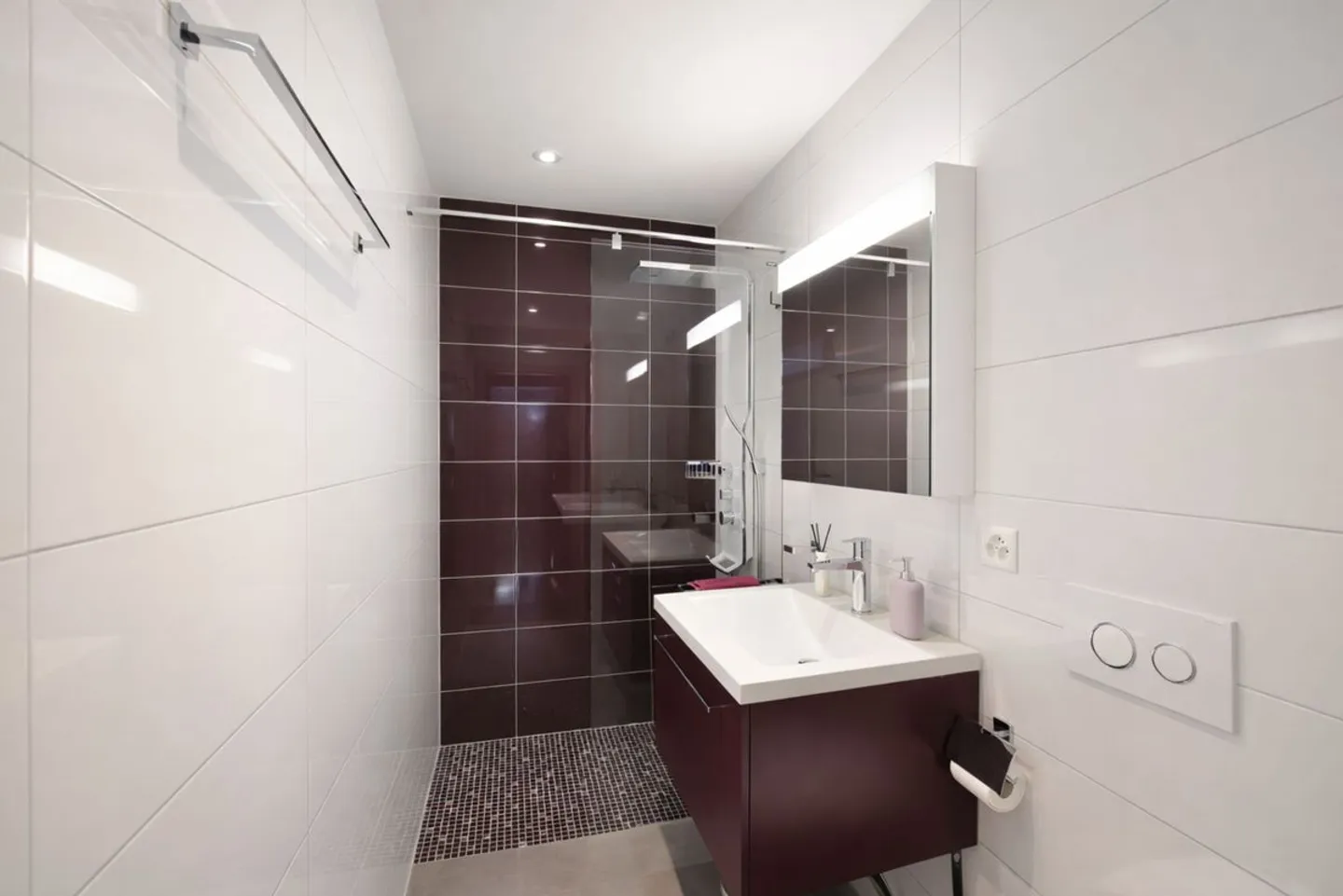 Your future home: 4.5 rooms with terrace in Rochefort - Photo 8 of 11