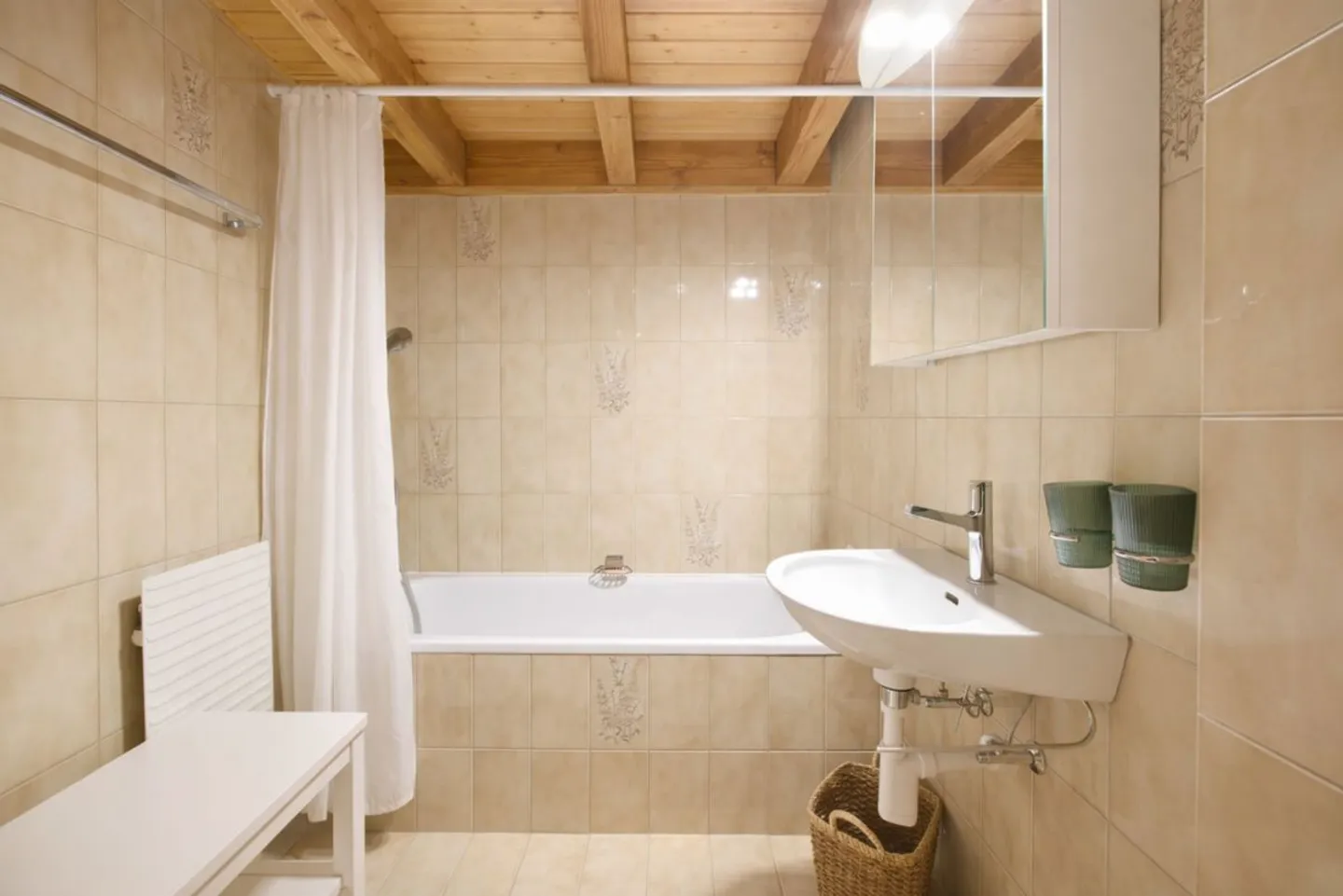 Atmosphère cosy et vue dégagée à Sainte-Croix - Photo 12 of 13