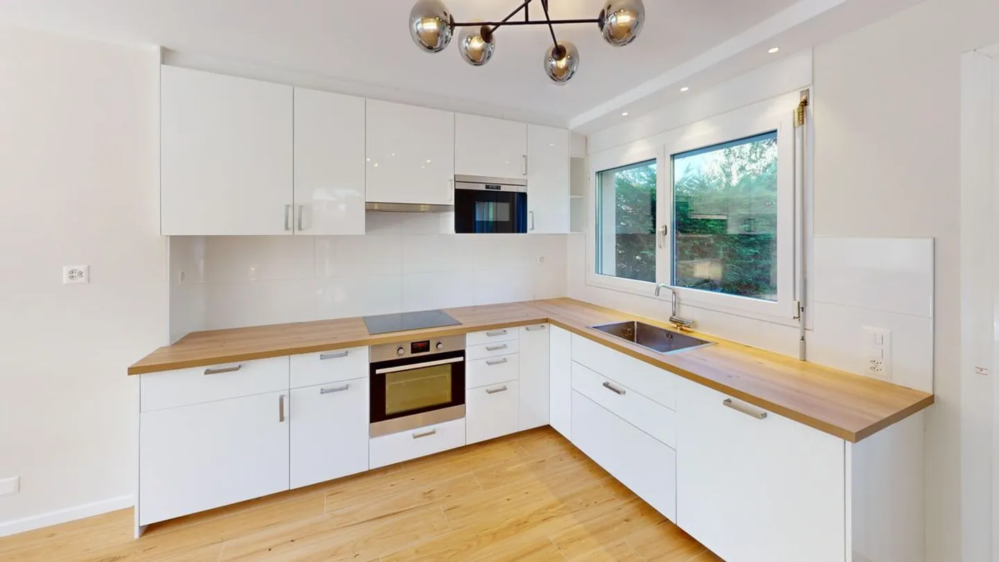 Maison rénovée charmante - Photo 2 sur 13