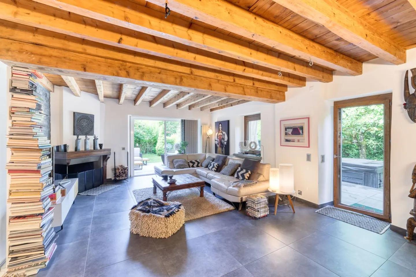 Charming 1790 Village House - Photo 3 of 13
