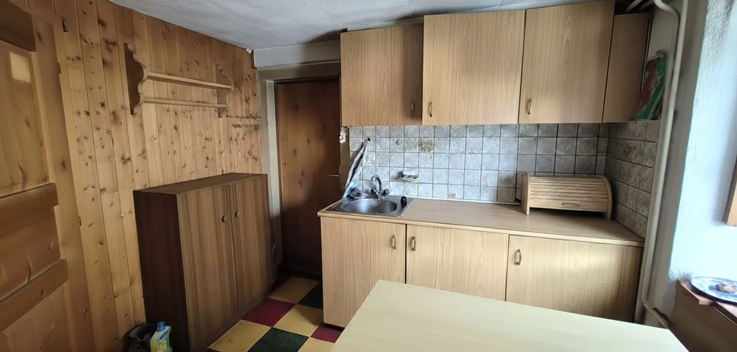 Charming House with Adjacent Wooden House - Plenty of Space for New Ideas - Photo 5 of 13