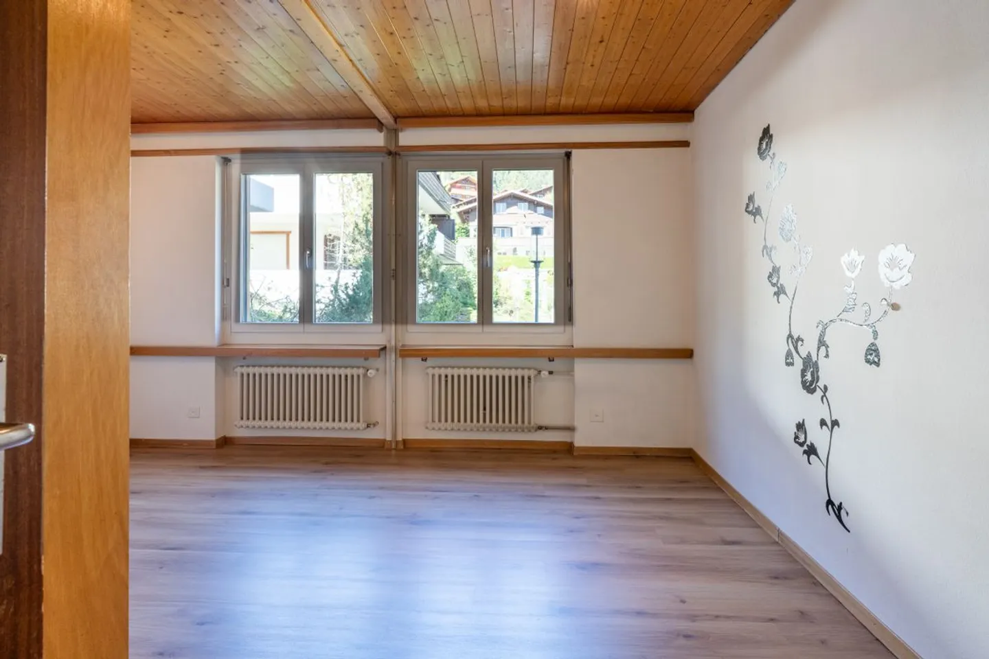 Appartamento di 3 stanze con garage - Foto 9 di 13