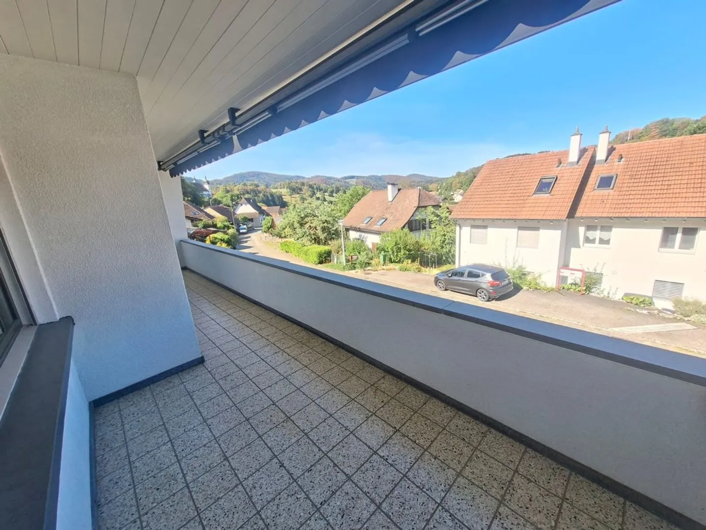 Geräumiges 5.5-Zimmer Einfamilienhaus mit Aussicht in Seewen - Photo 13 of 13