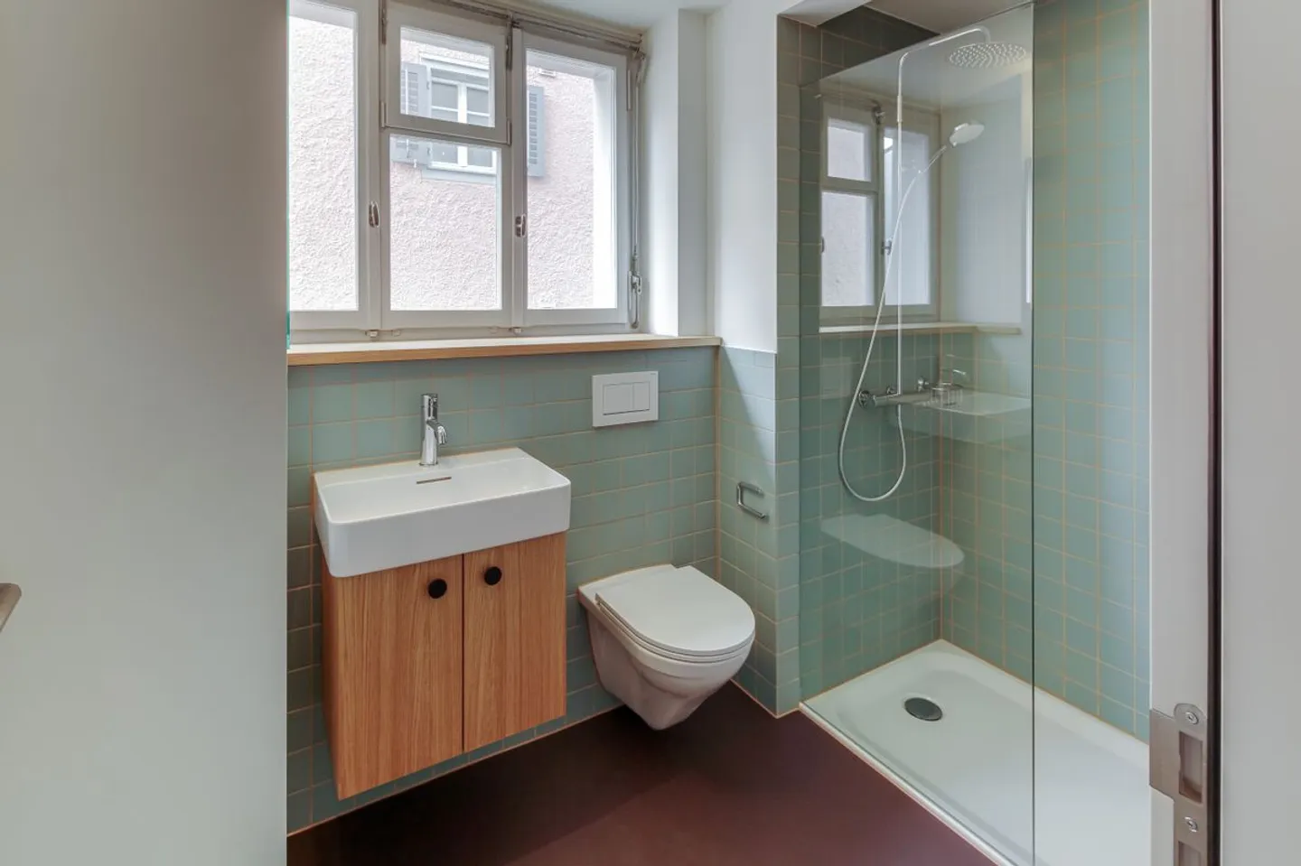 Characterful property in the historic town center - Photo 8 of 13