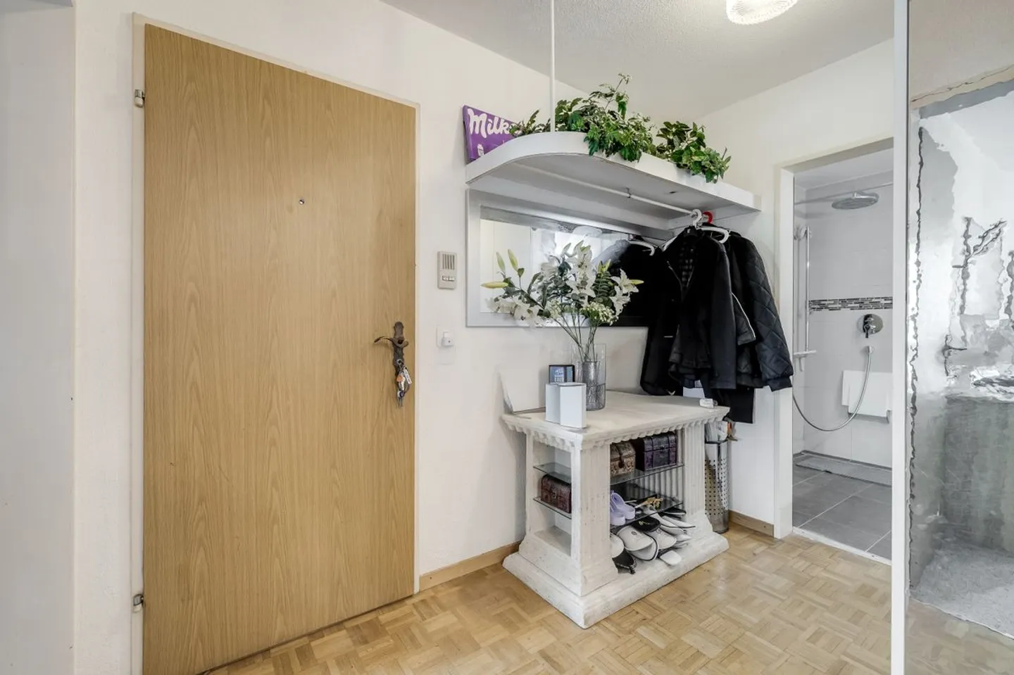 Spacious and Bright 5.5-Room Apartment with a Wide View - Photo 13 of 13