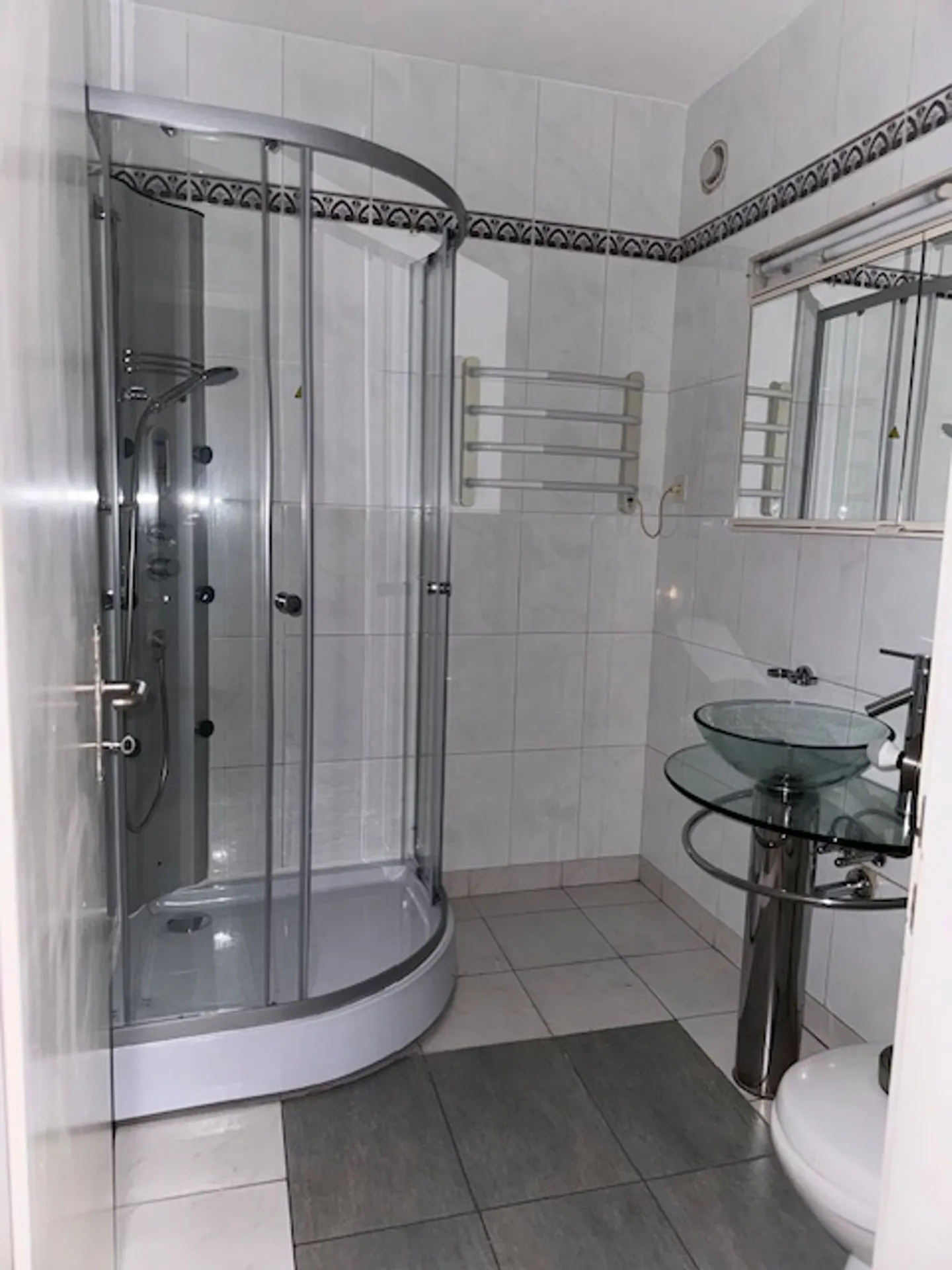 LEVENTINA BODIO - grand studio de 53 m² - Photo 6 sur 6